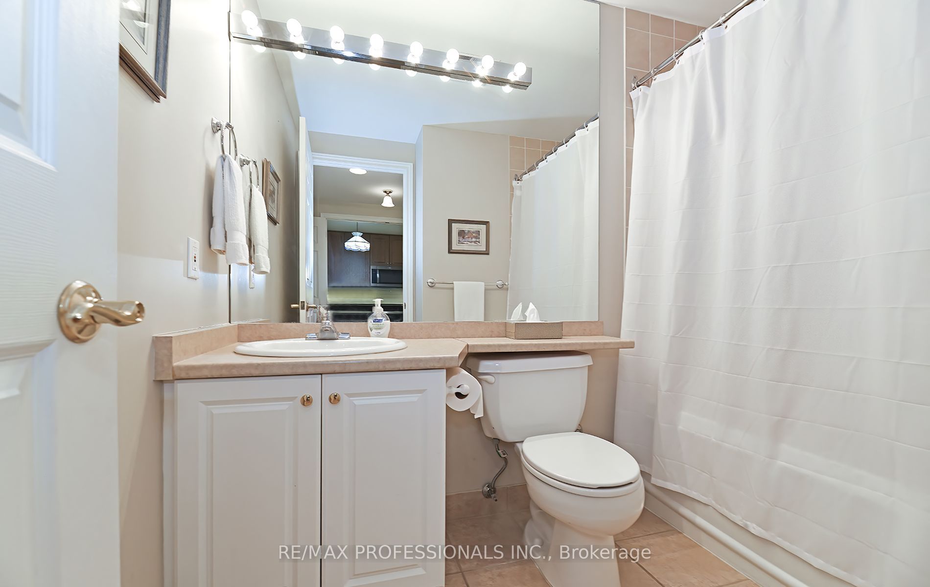 3085 Bloor Street W 504 Property Photo 20