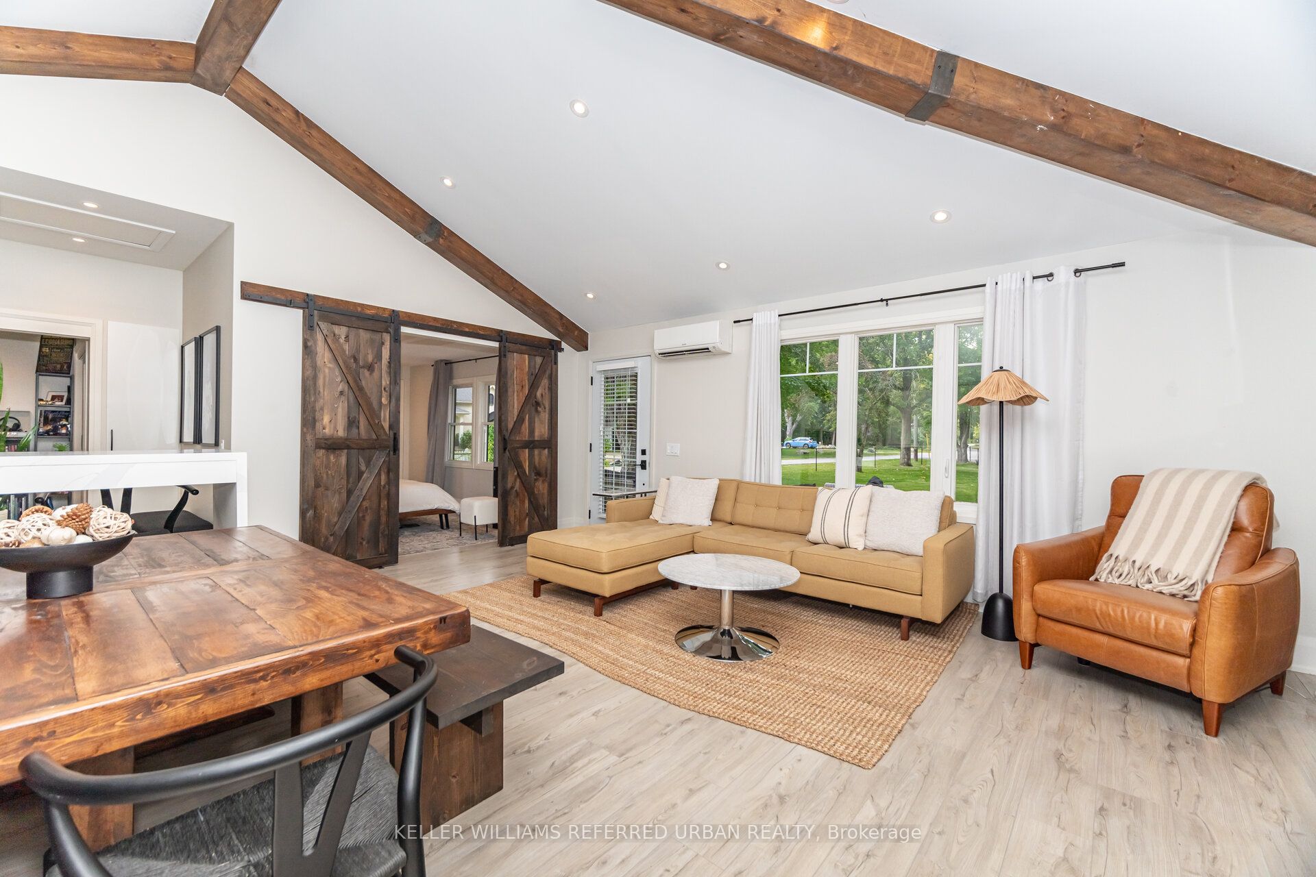 7067 Old Mill Ln Property Photo 12