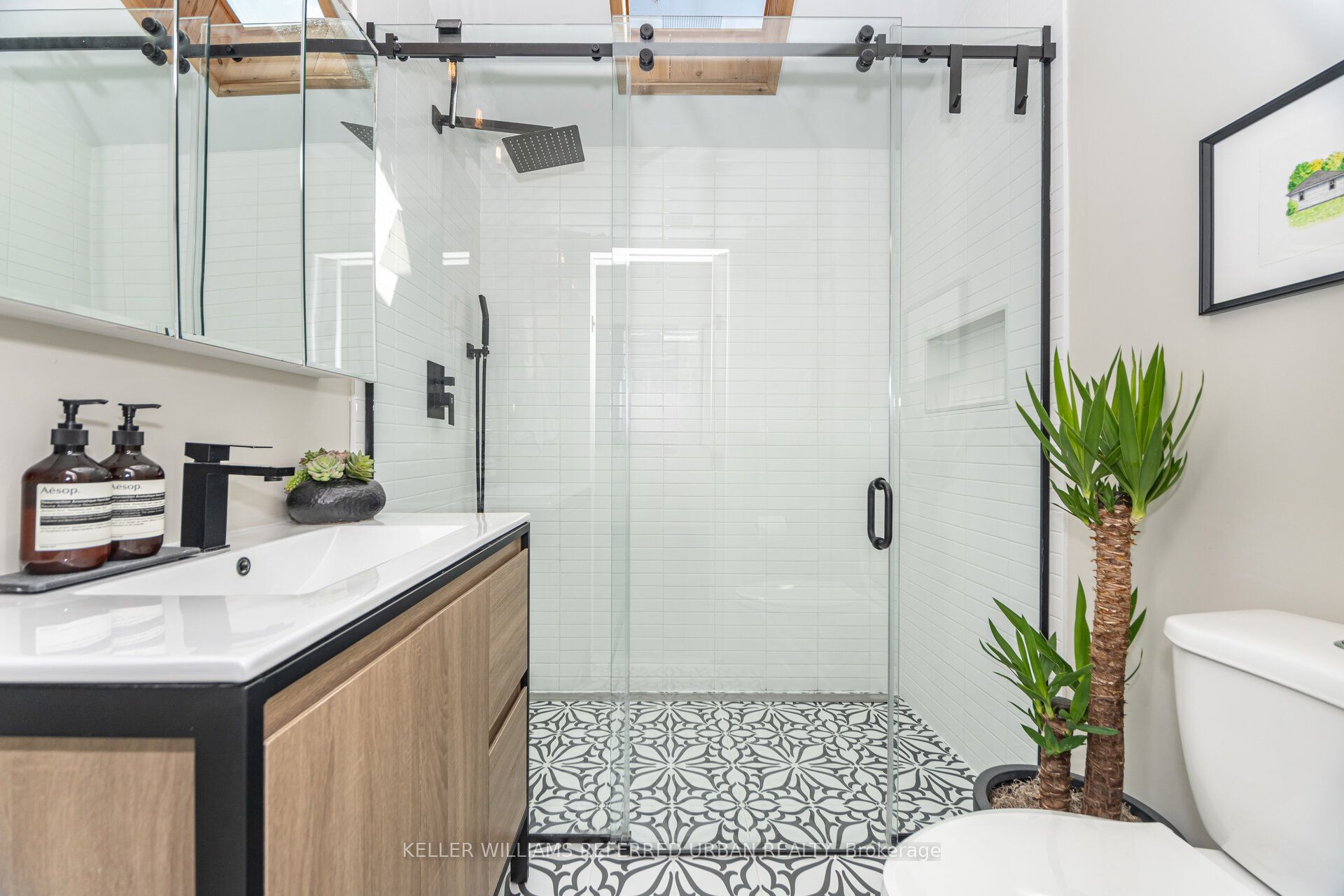 7067 Old Mill Ln Property Photo 20