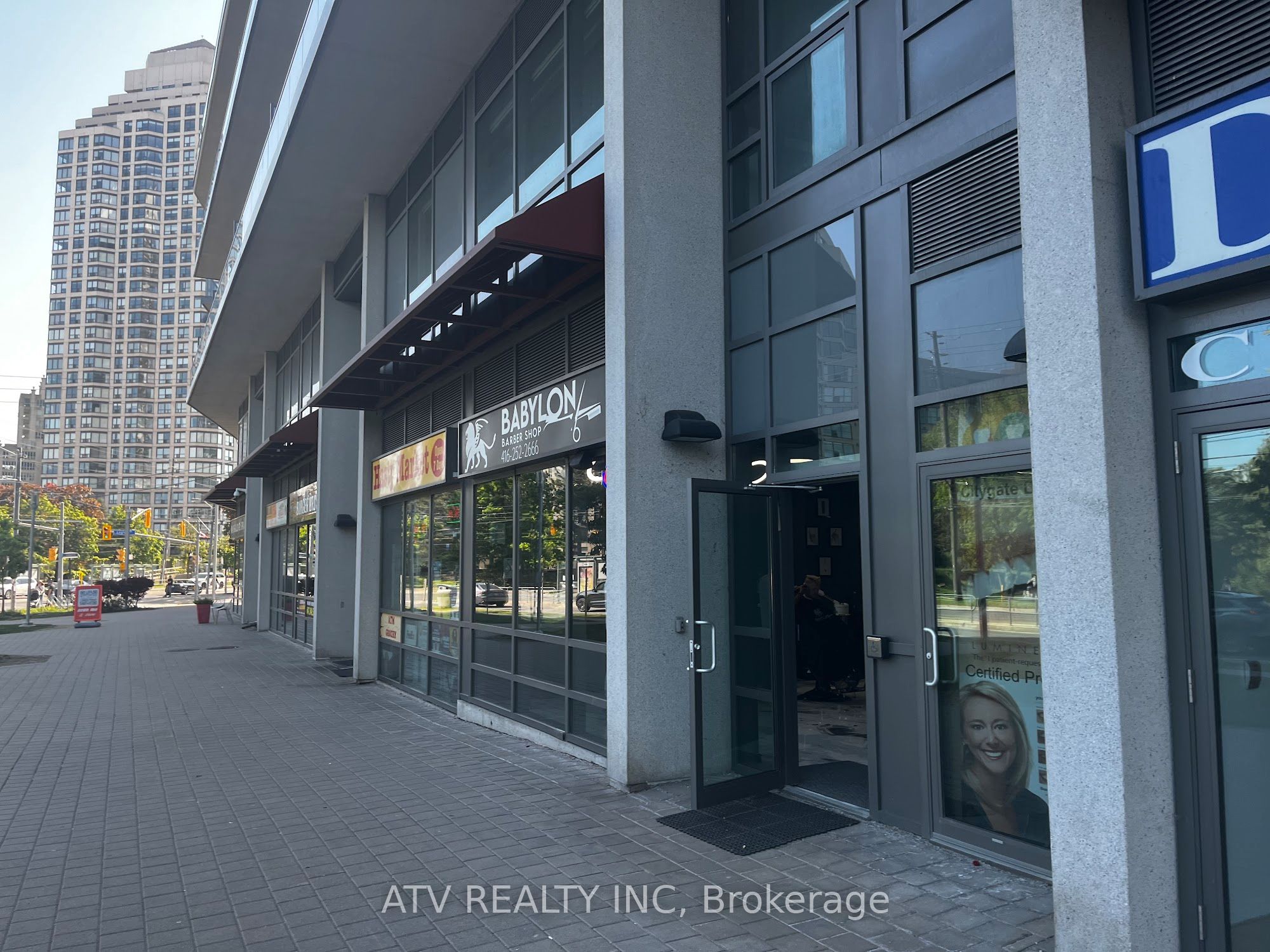 2240 Lake Shore Boulevard W C102 Property Photo 1