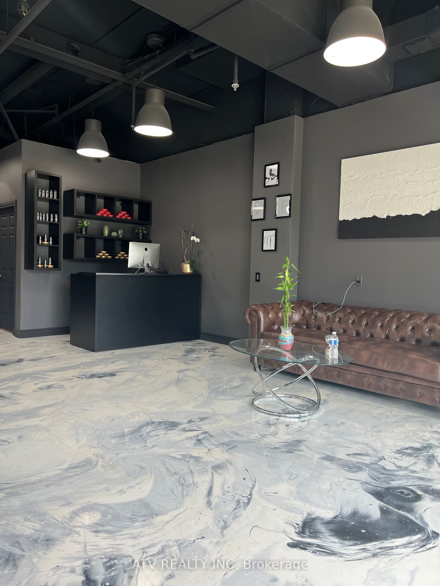 2240 Lake Shore Boulevard W C102 Property Photo 3