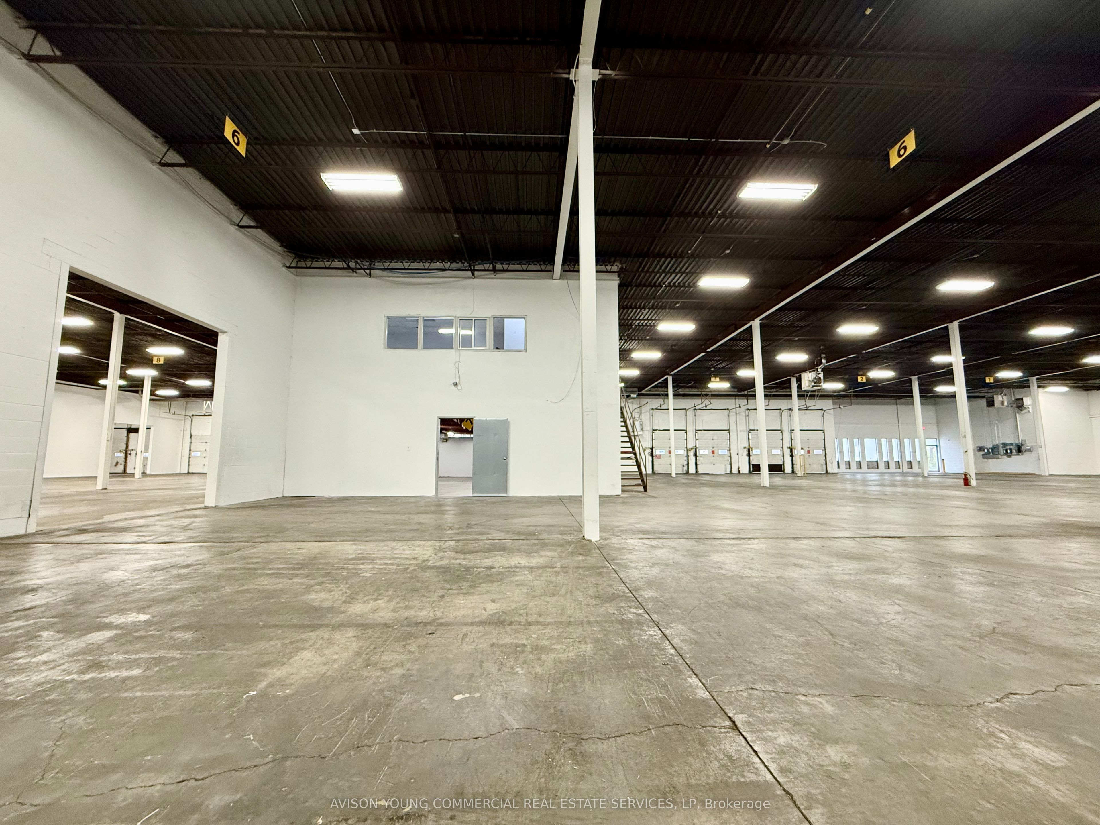 400 Flint Road Property Photo 18