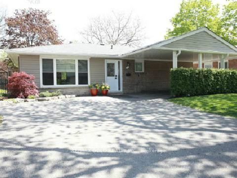 49 Melville Cres Property Photo 1