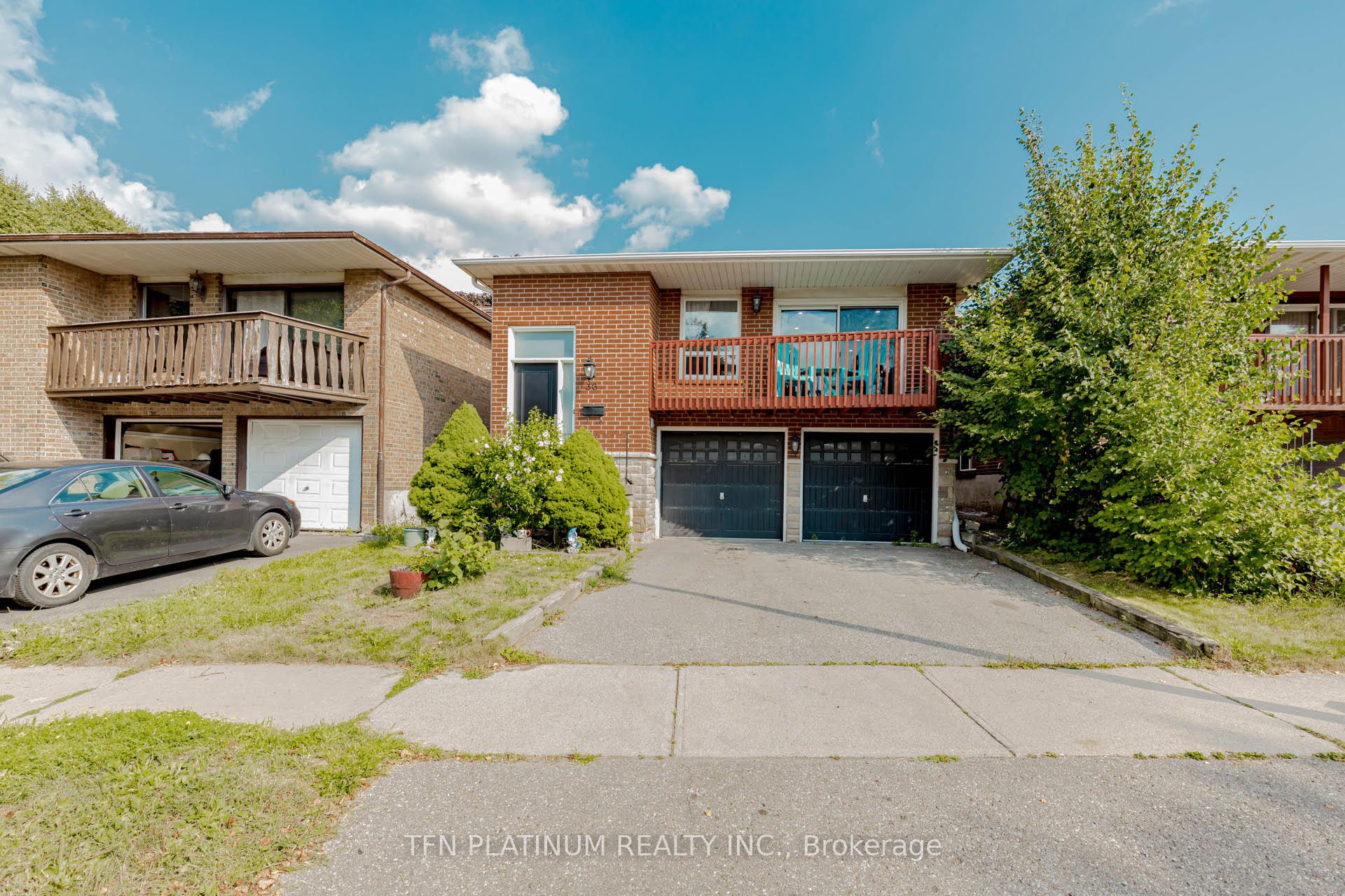 36 Tanager Sq Property Photo 1