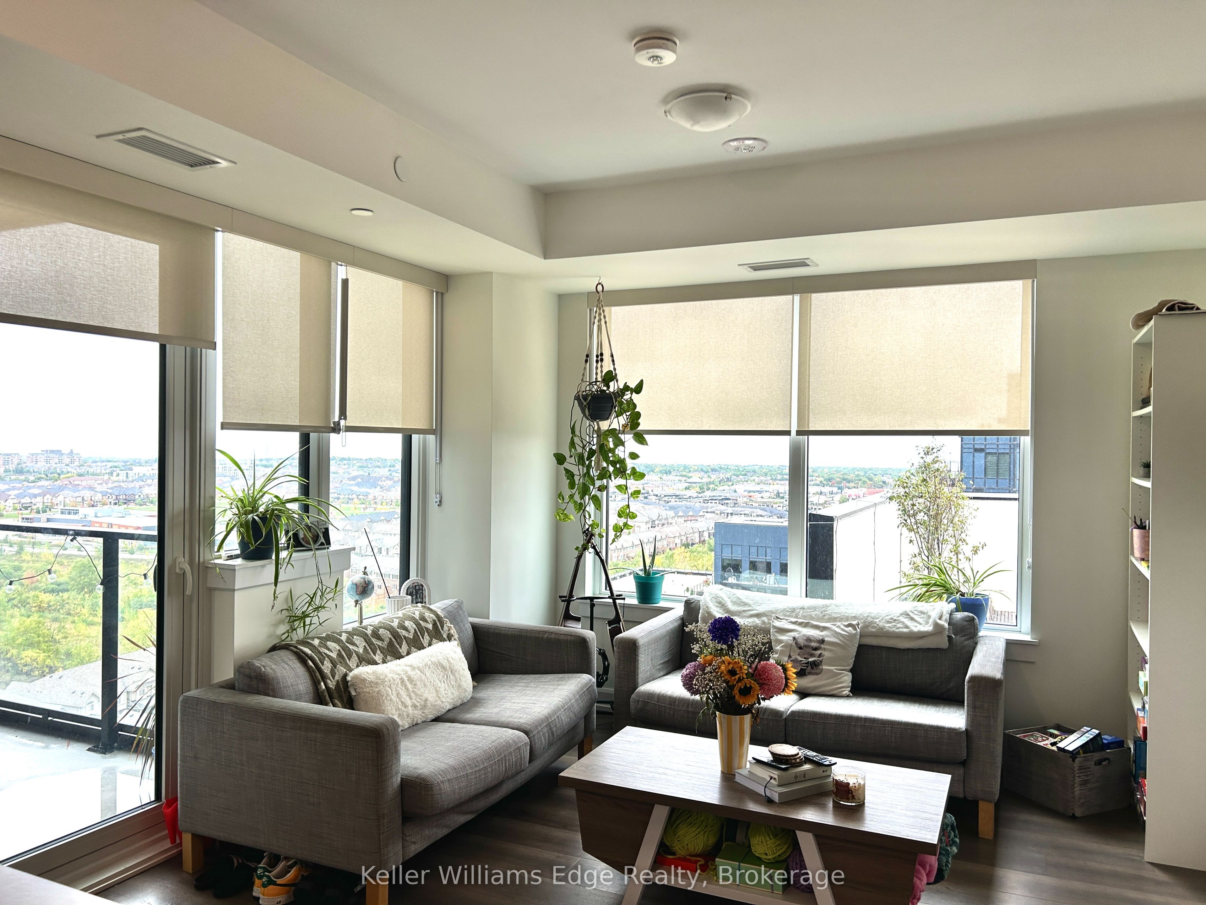 3220 William Coltson Ave Property Photo 1