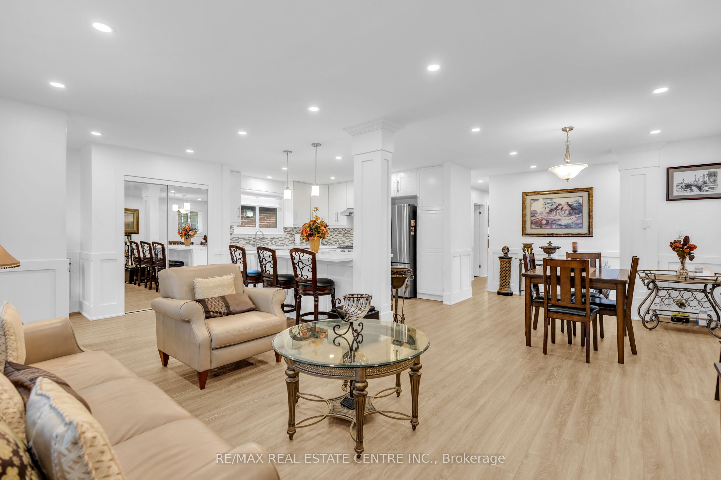 741 Mullin Way Property Photo 1