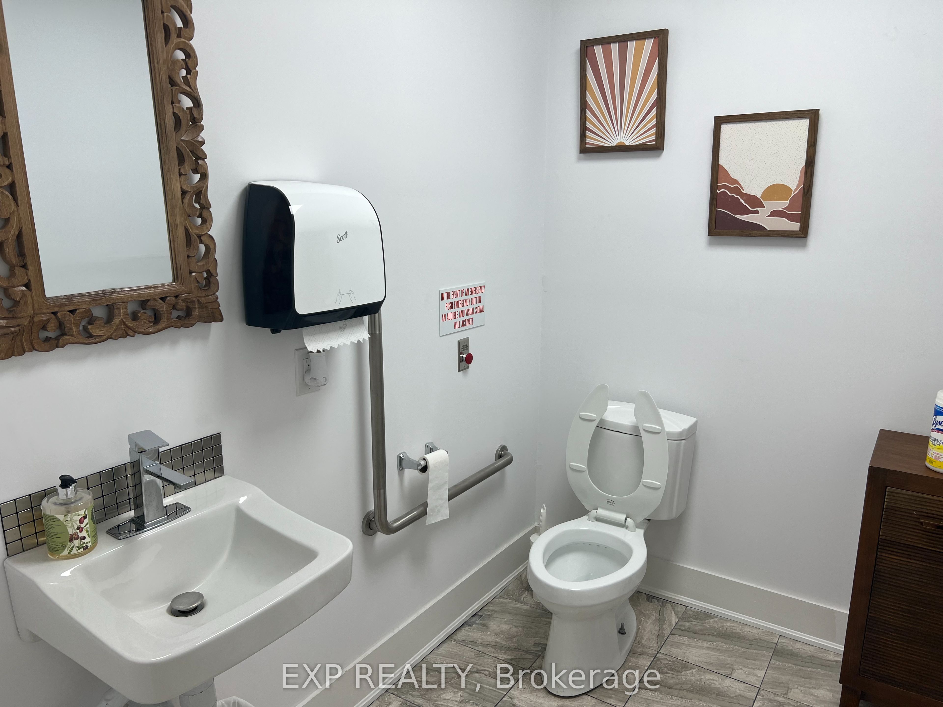 1185 Queensway Avenue E 3 Property Photo 29