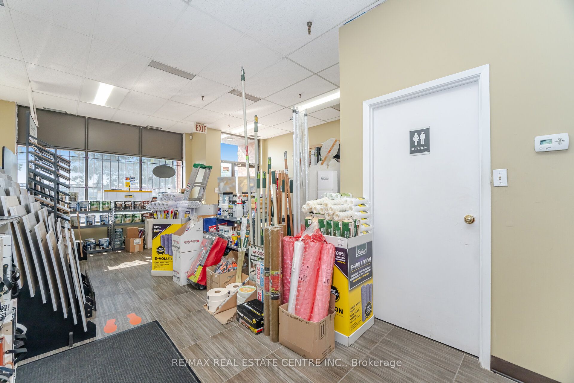 2074 Steeles Avenue E 19 Property Photo 7