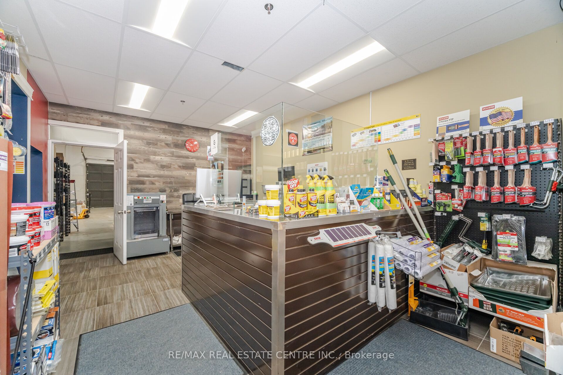 2074 Steeles Avenue E 19 Property Photo 11