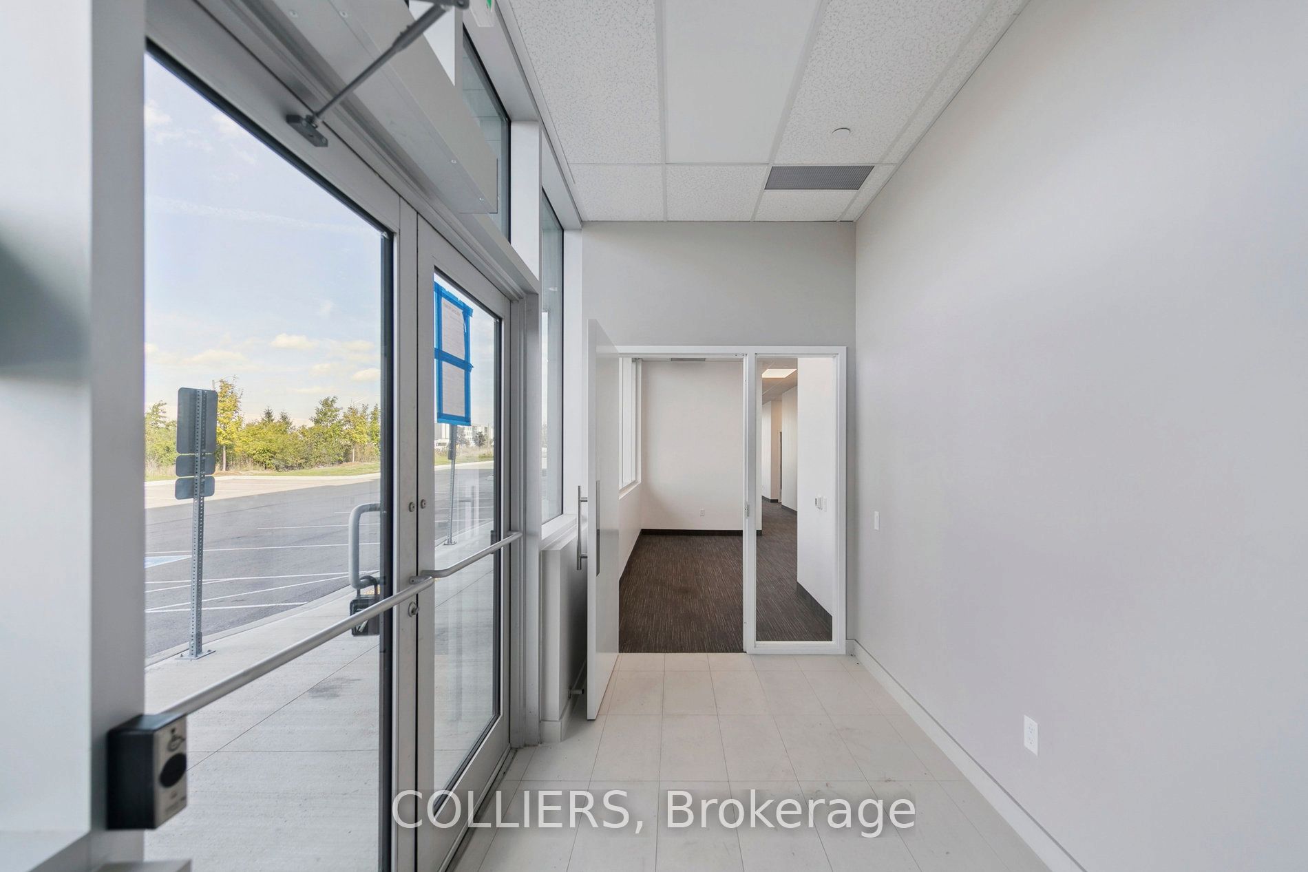 30 Ironside Drive Unit 1 Property Photo 2