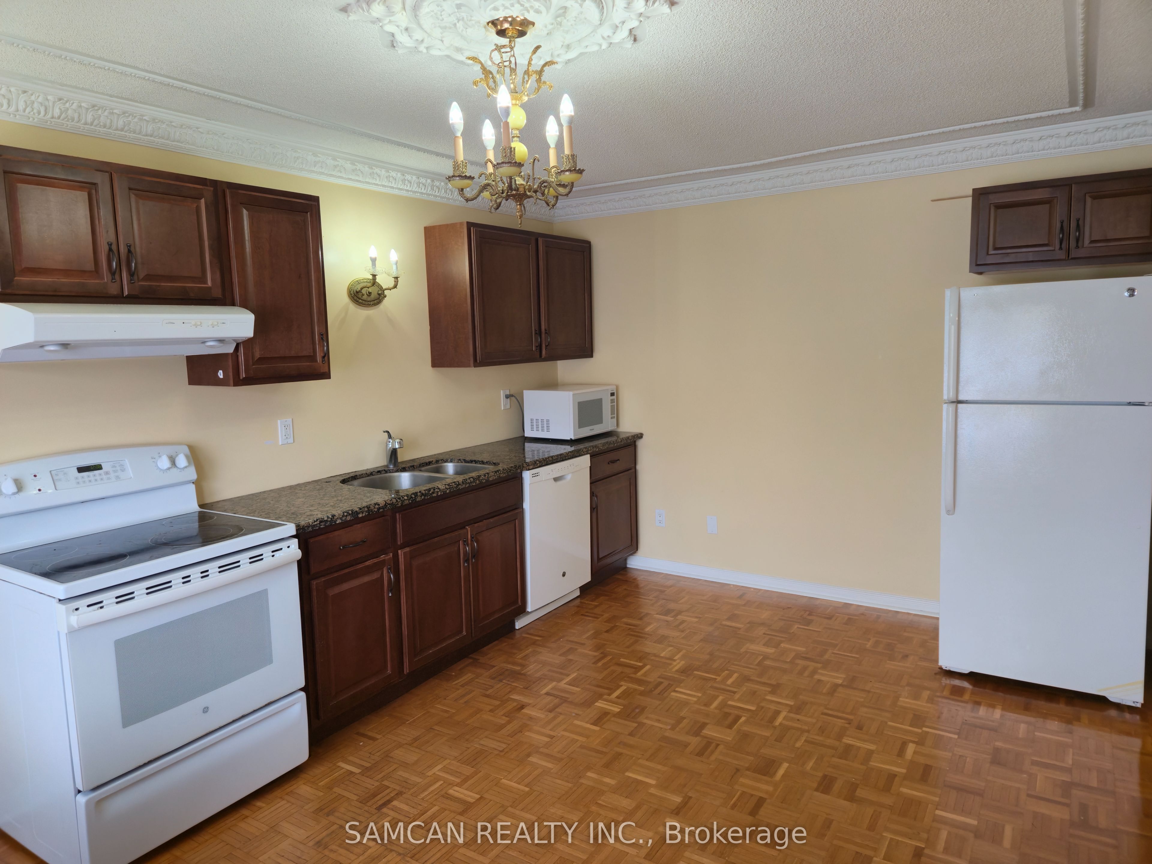 2470 Wynten Way 2 Property Photo 7
