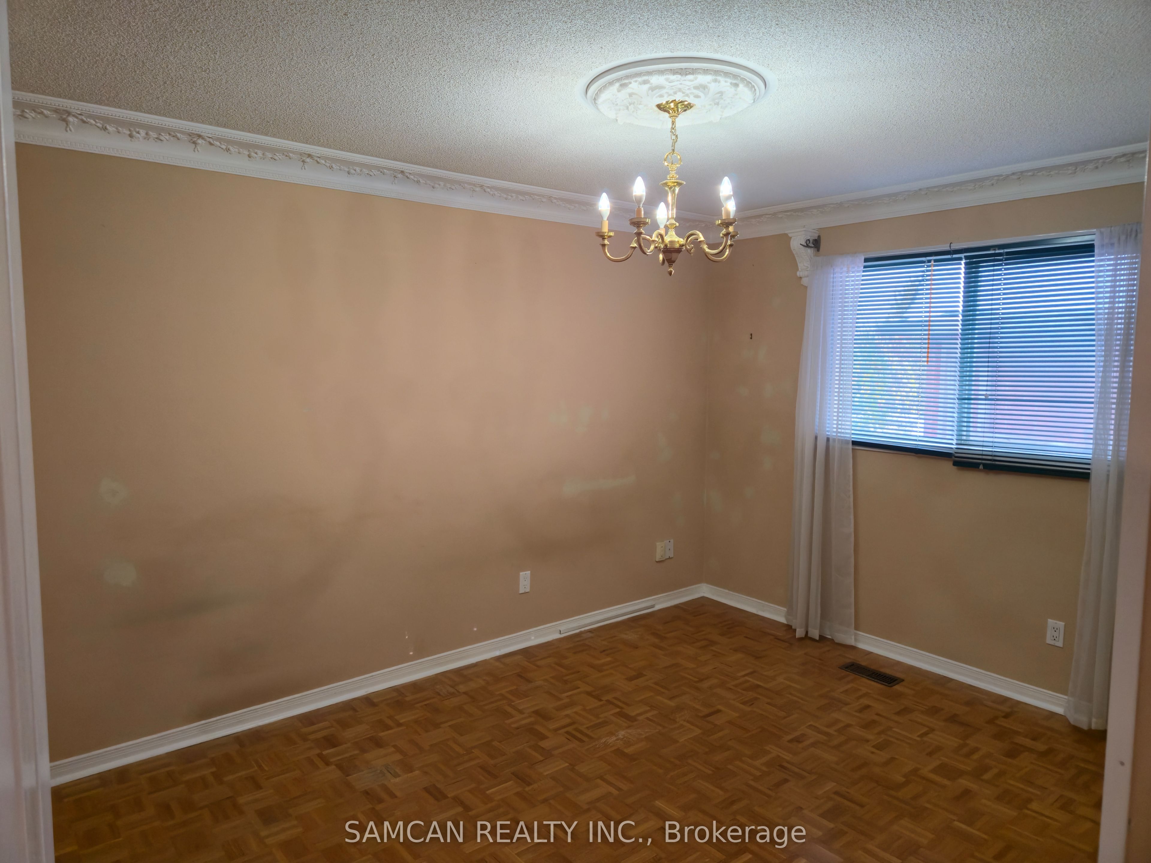 2470 Wynten Way 2 Property Photo 11