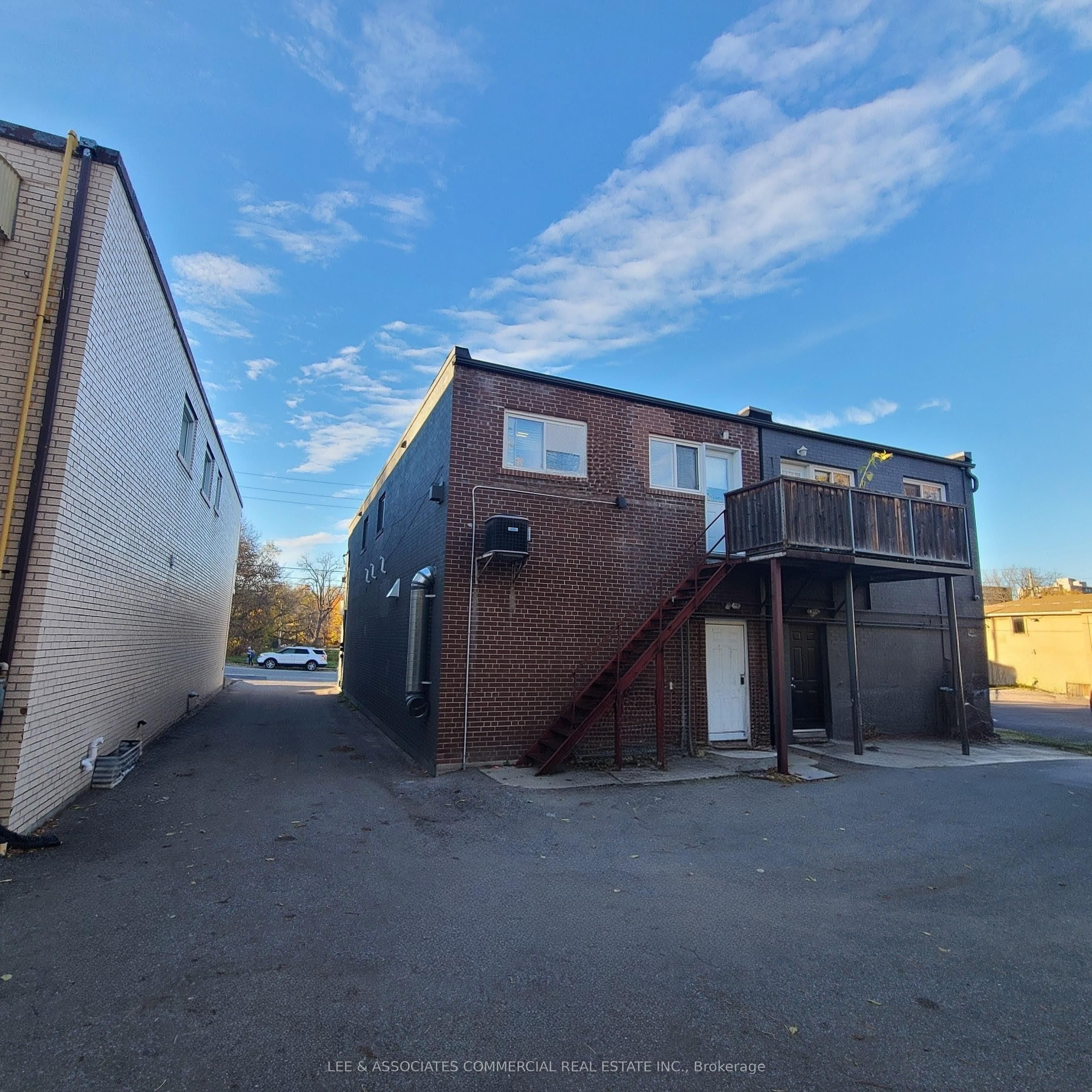 158 Mill Street Property Photo 4
