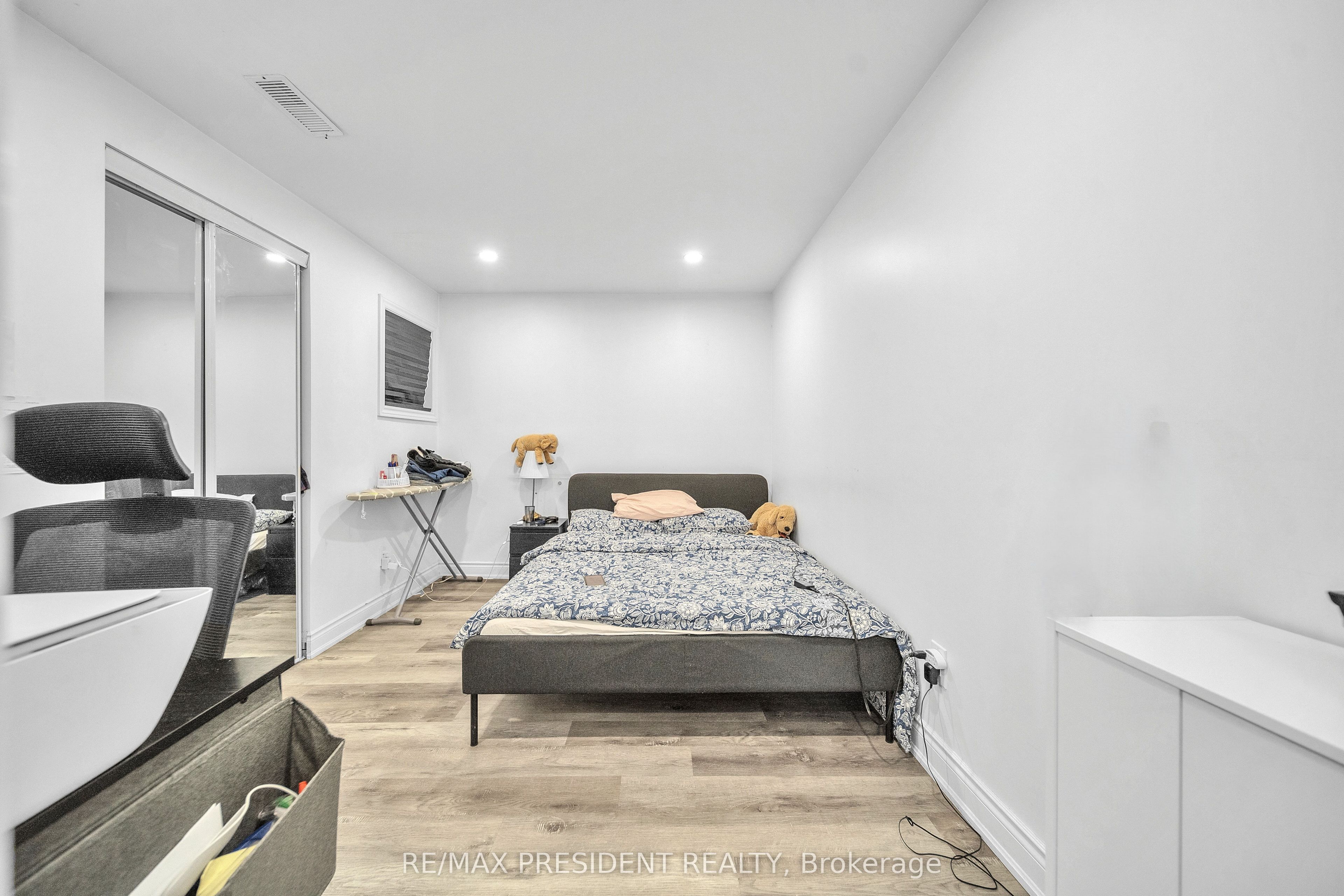 342 Panhellenic Drive Property Photo 21