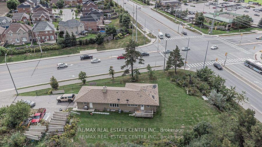 3024 Countryside Drive Property Photo 1