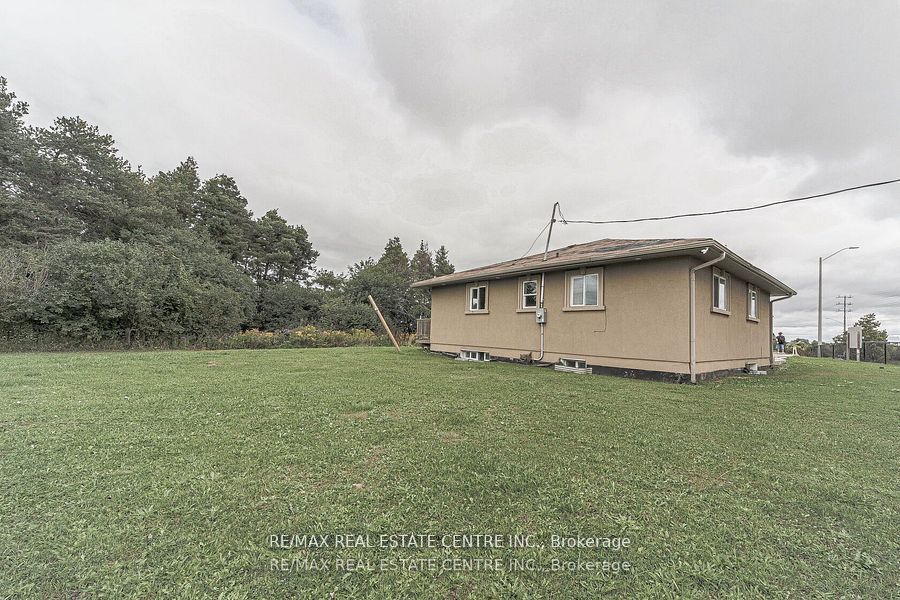 3024 Countryside Drive Property Photo 10