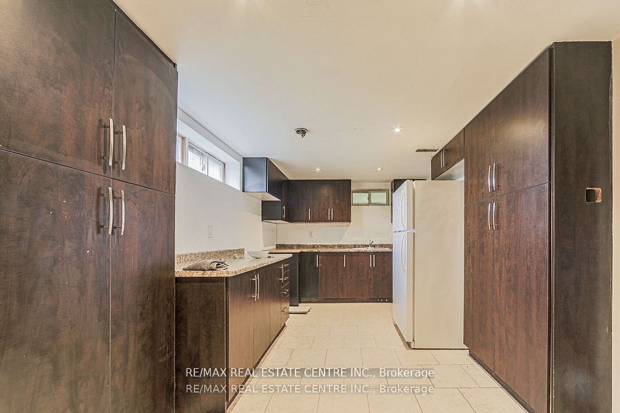 3024 Countryside Drive Property Photo 22