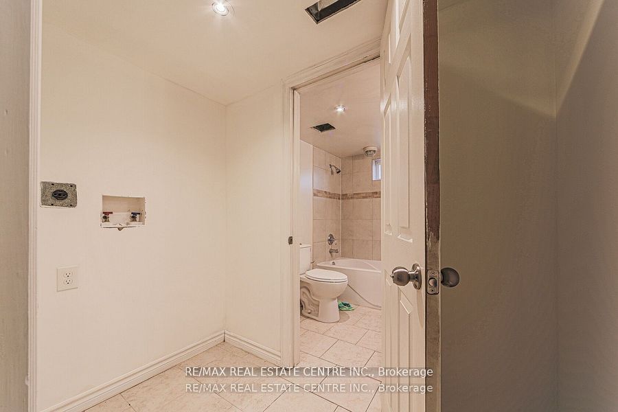 3024 Countryside Drive Property Photo 26