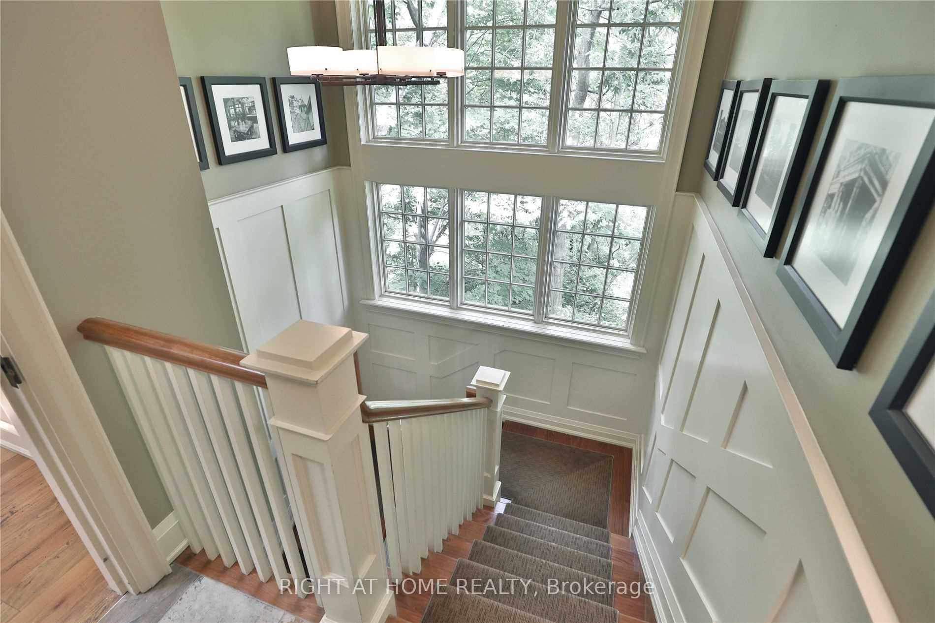 1440 Hurontario Street Property Photo 10