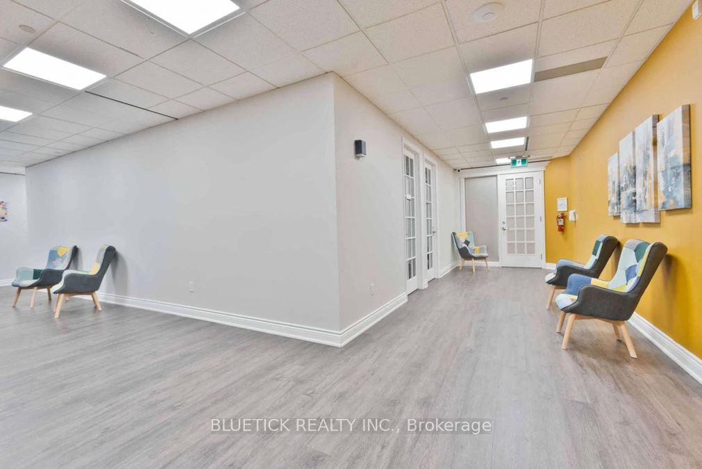 5500 North Service Road 300-23 Property Photo 2
