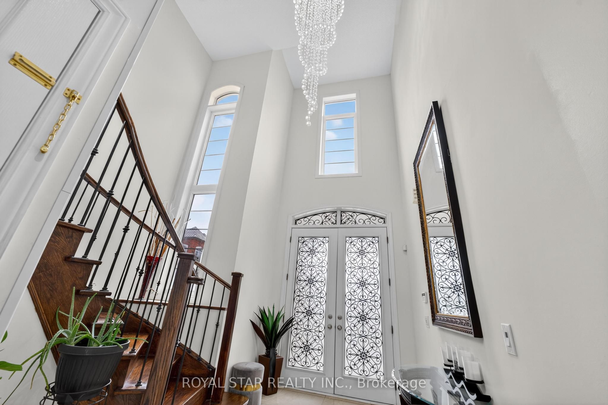 61 Aldersgate Drive Property Photo 25
