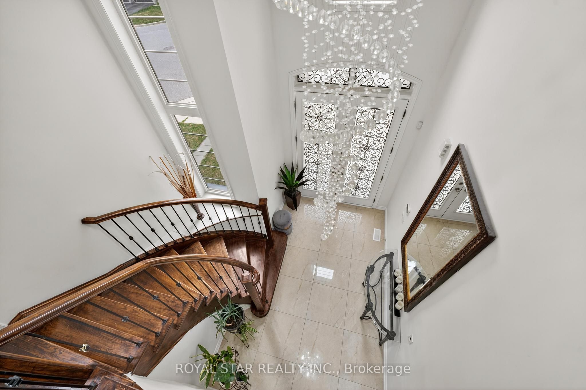 61 Aldersgate Drive Property Photo 35