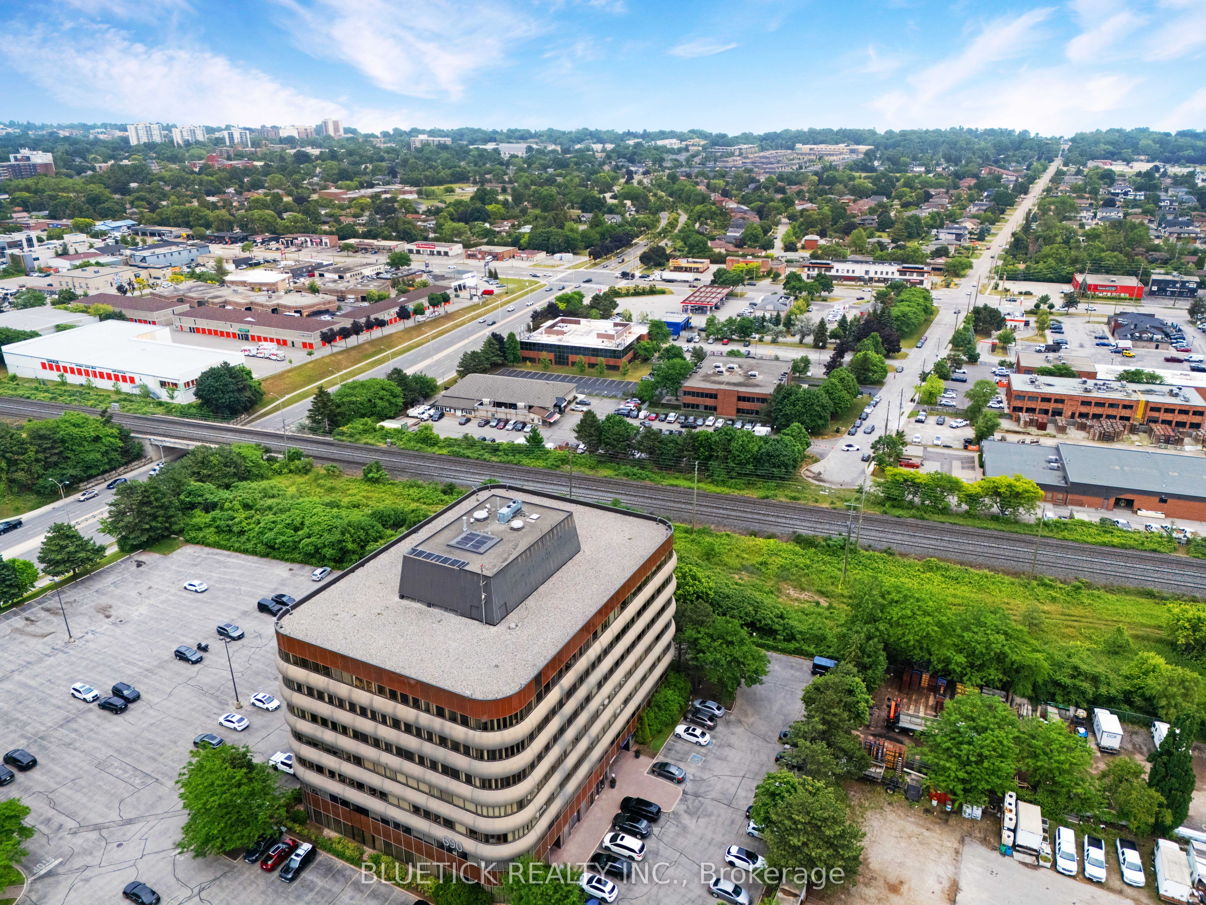 710 Dorval Drive 600-2 Property Photo 3