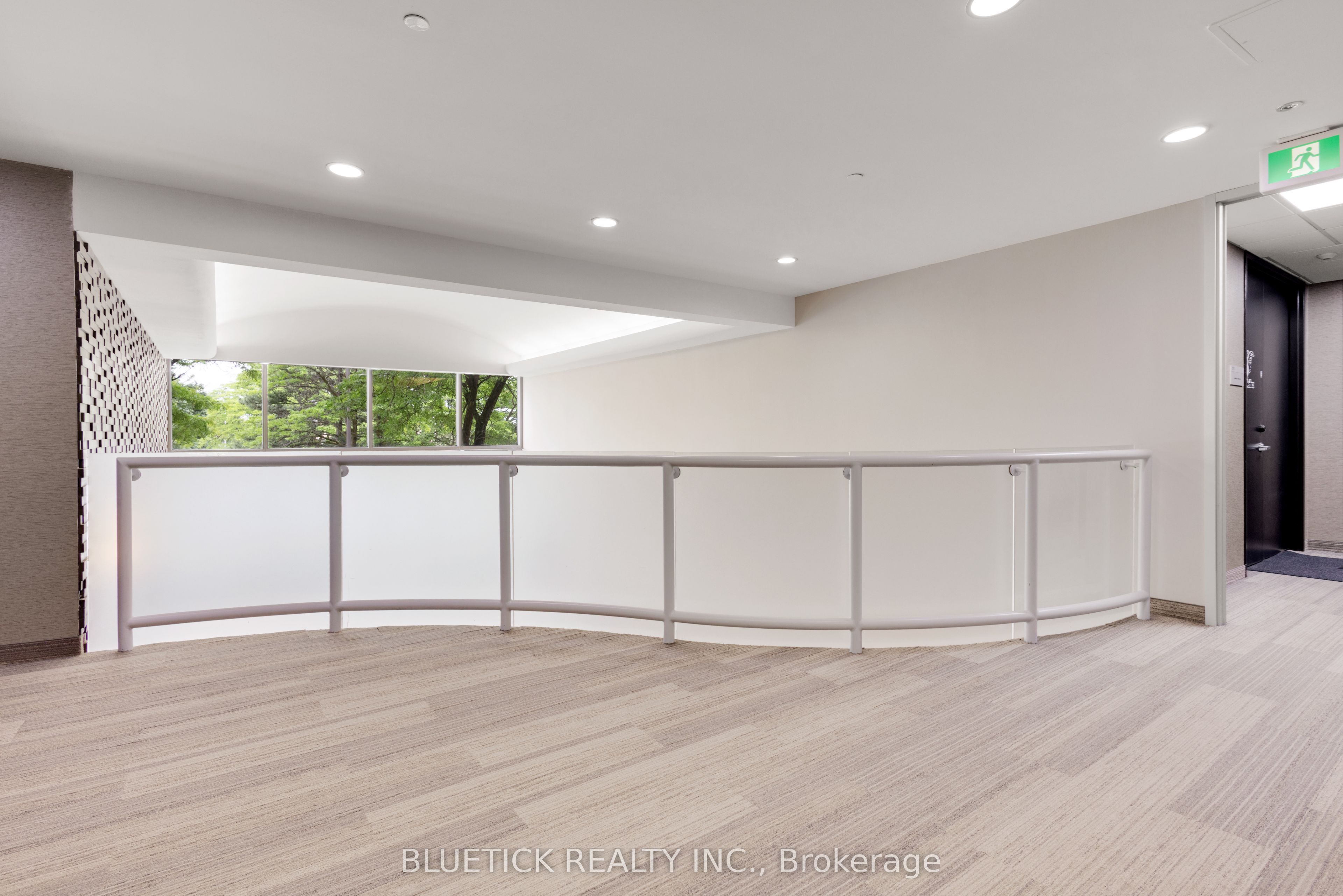 710 Dorval Drive 600-2 Property Photo 10