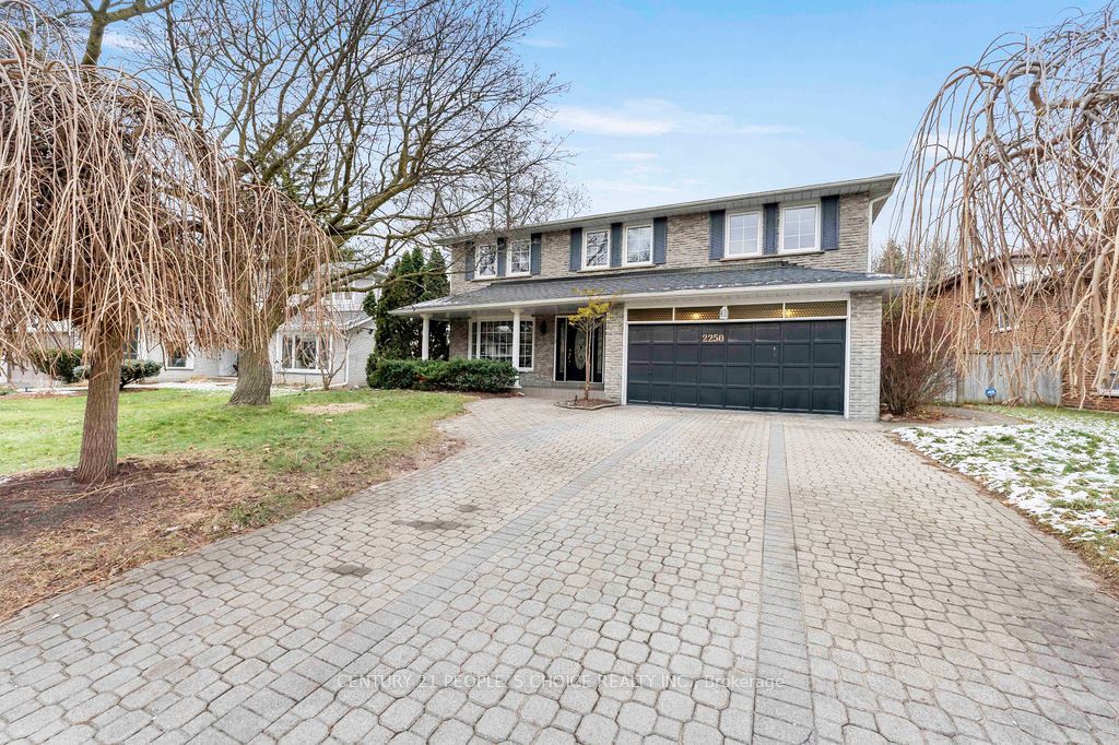 2250 Kenbarb Rd