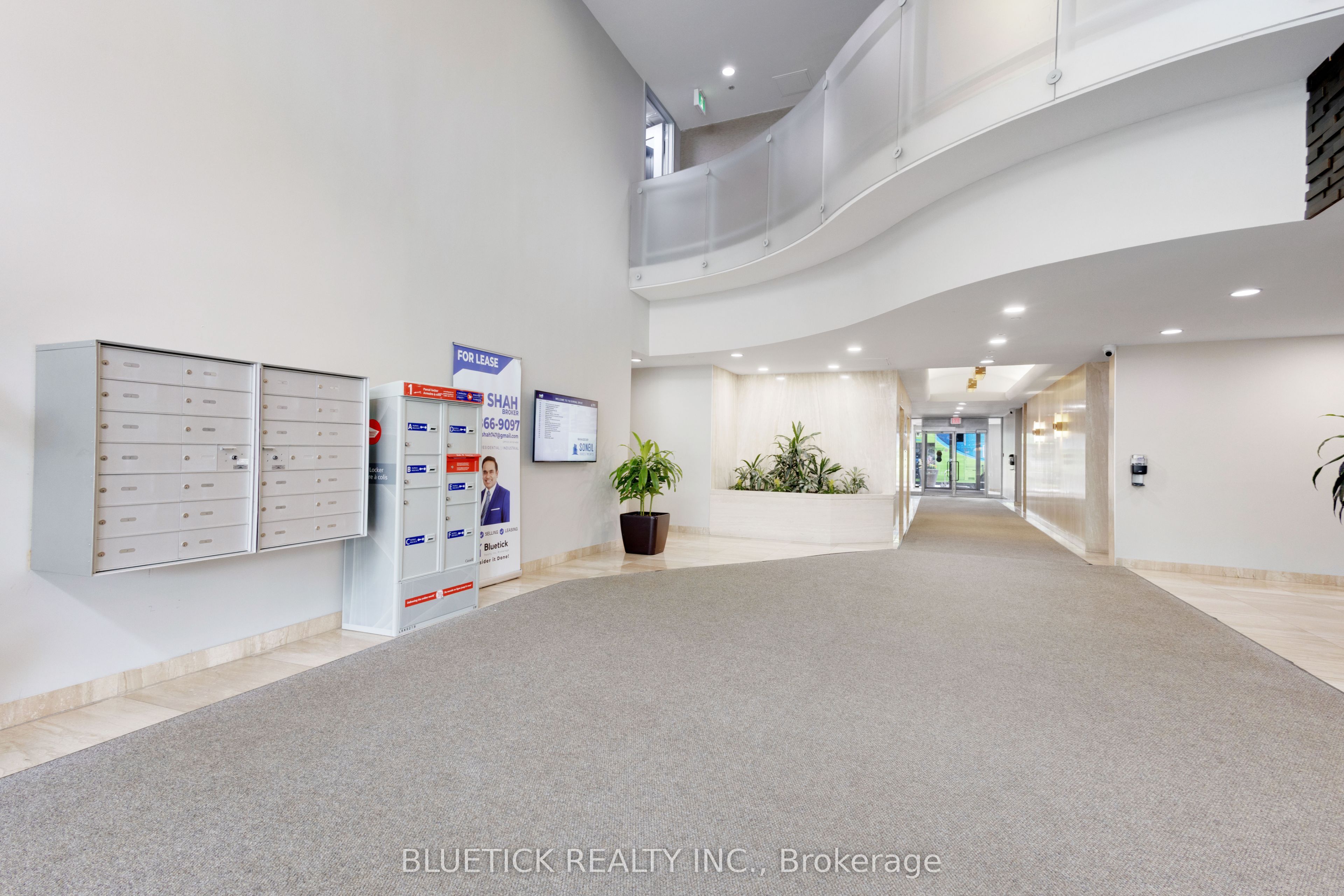710 Dorval Drive 600-24 Property Photo 6