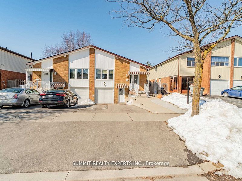 76 Kingswood Dr Property Photo 1