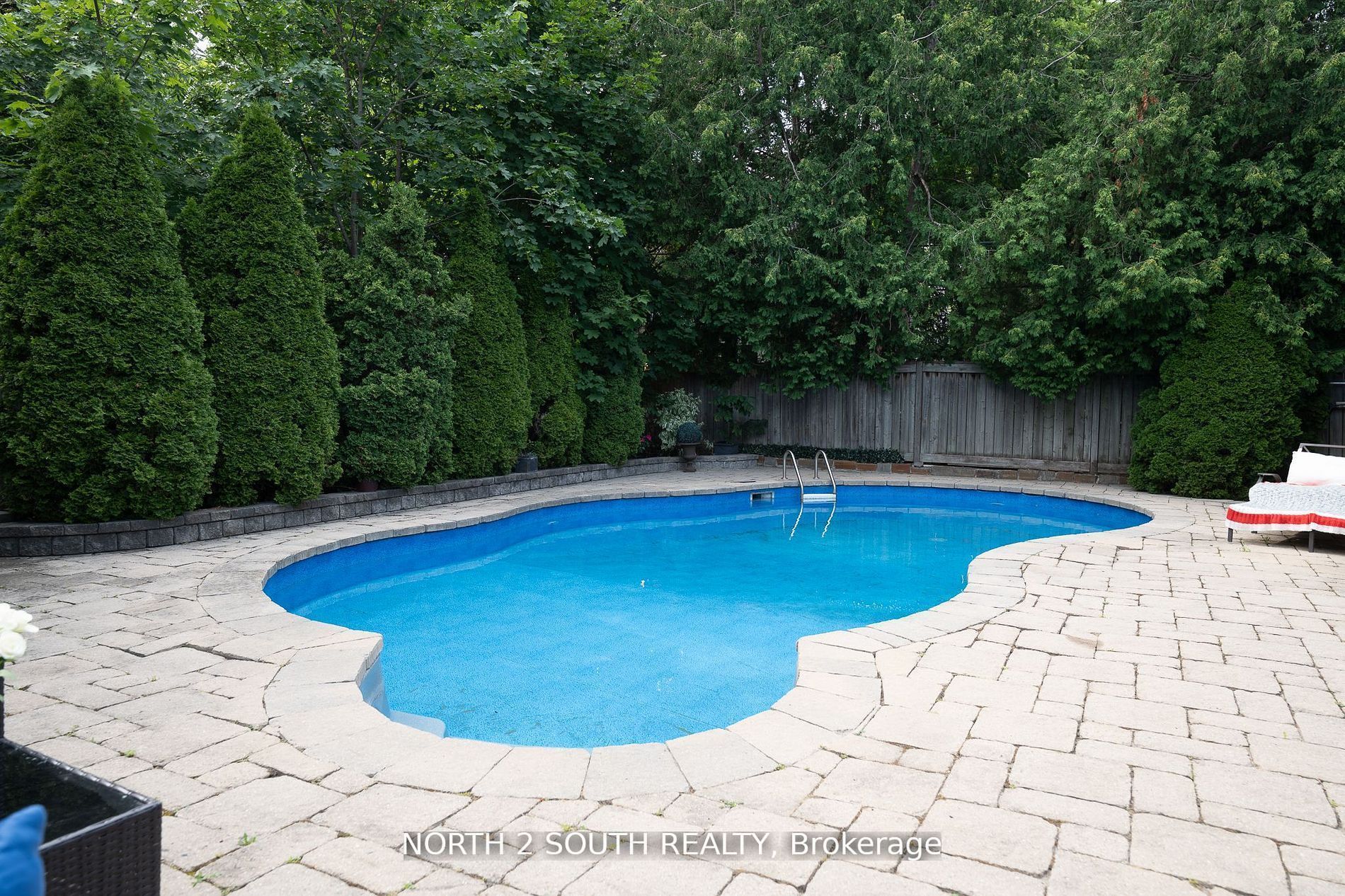 339 Burnhamthorpe Road Property Photo 49