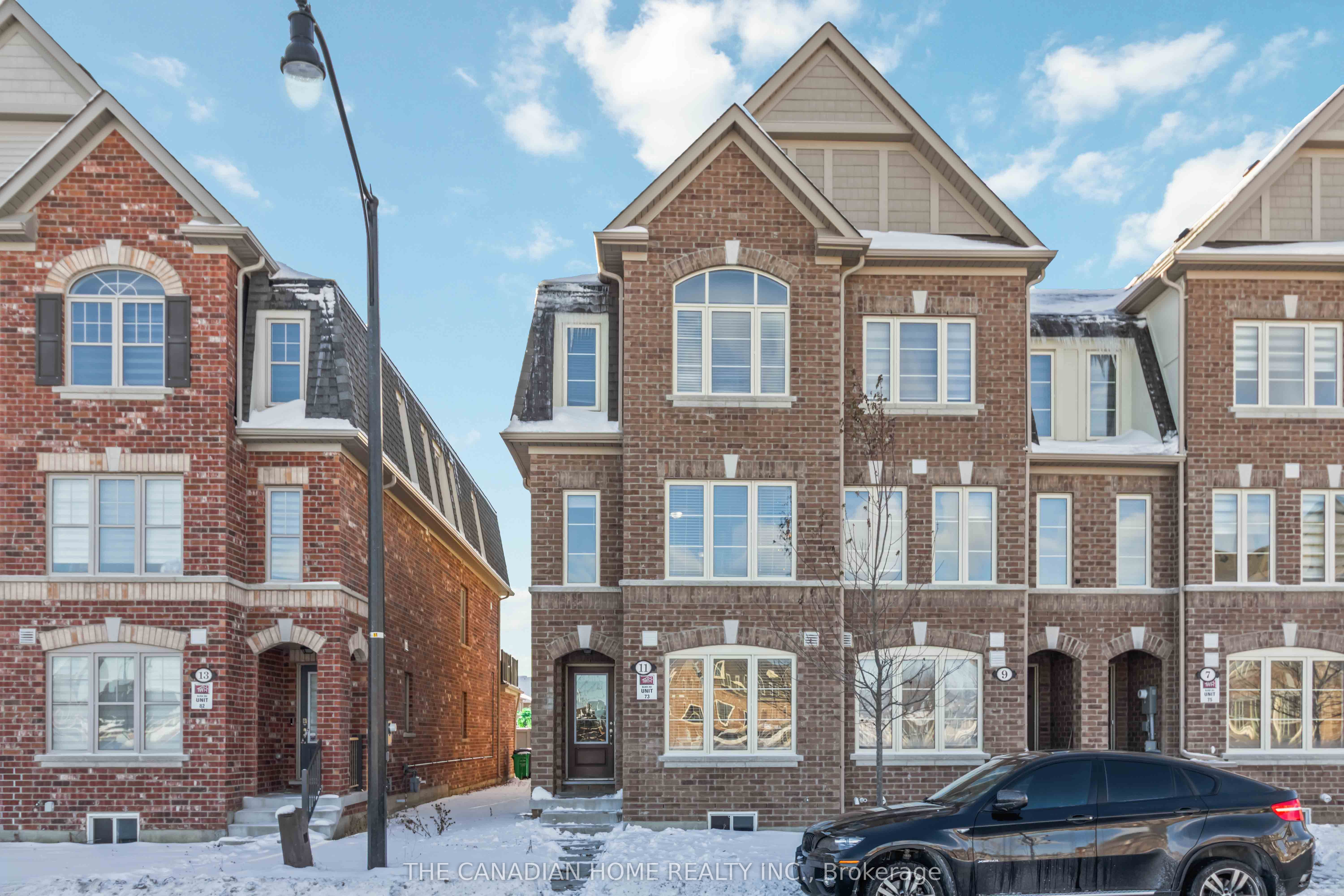 11 Finegan Circle Property Photo 1