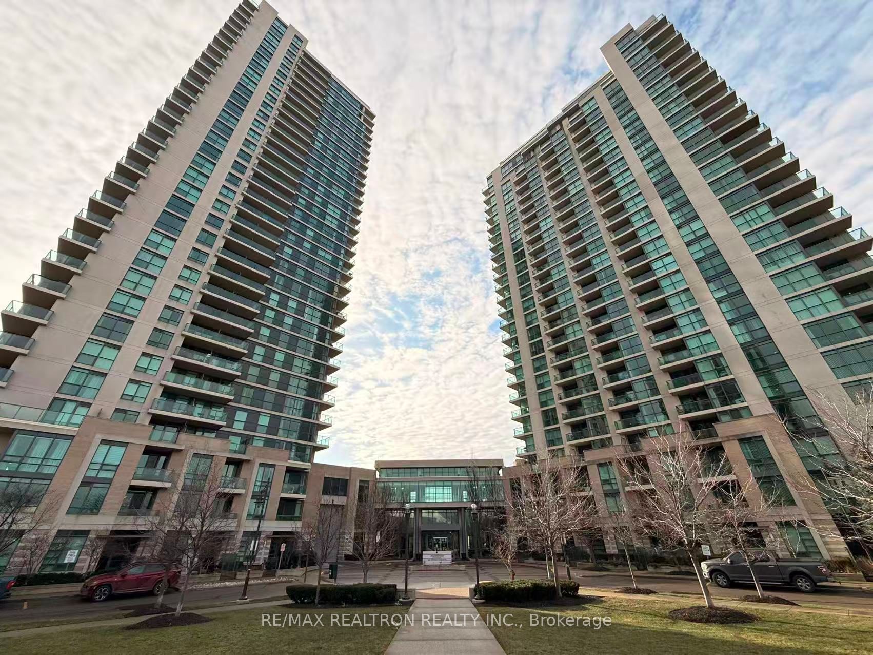 235 Sherway Gardens Road 310