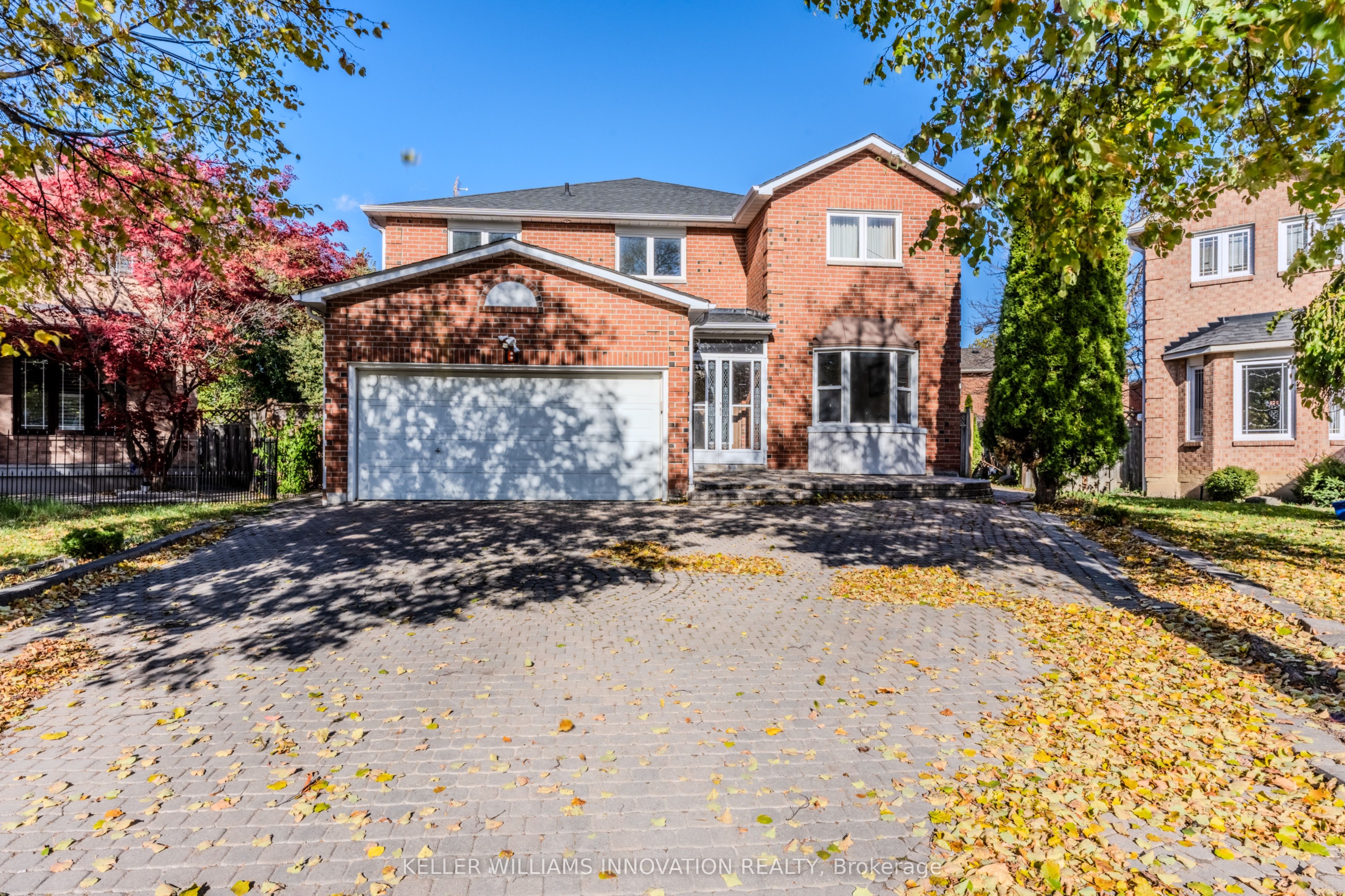 8 Dingwall Ct Property Photo 1