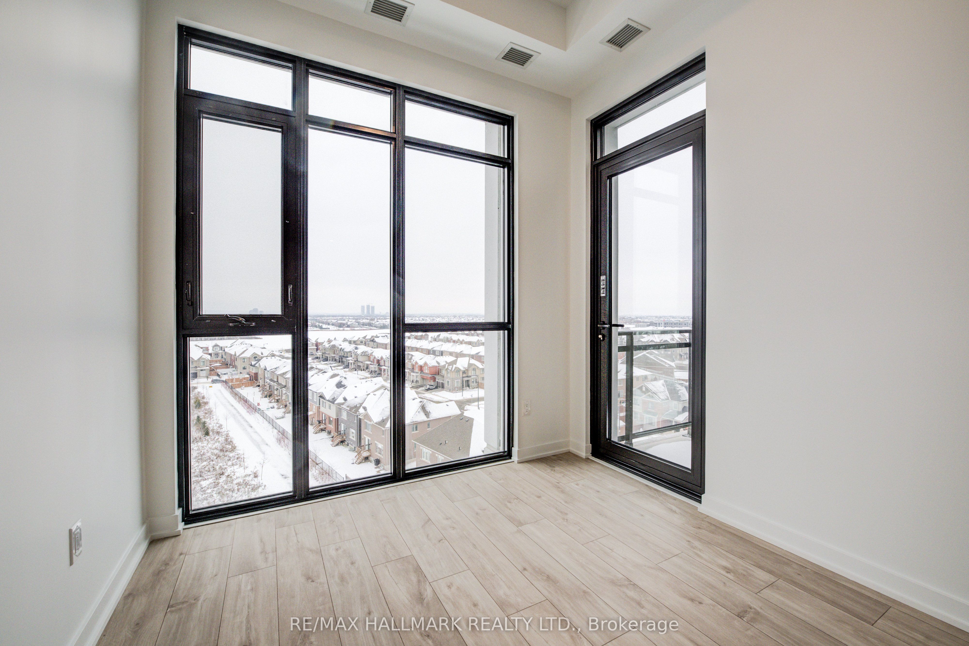720 Whitlock Avenue Property Photo 8