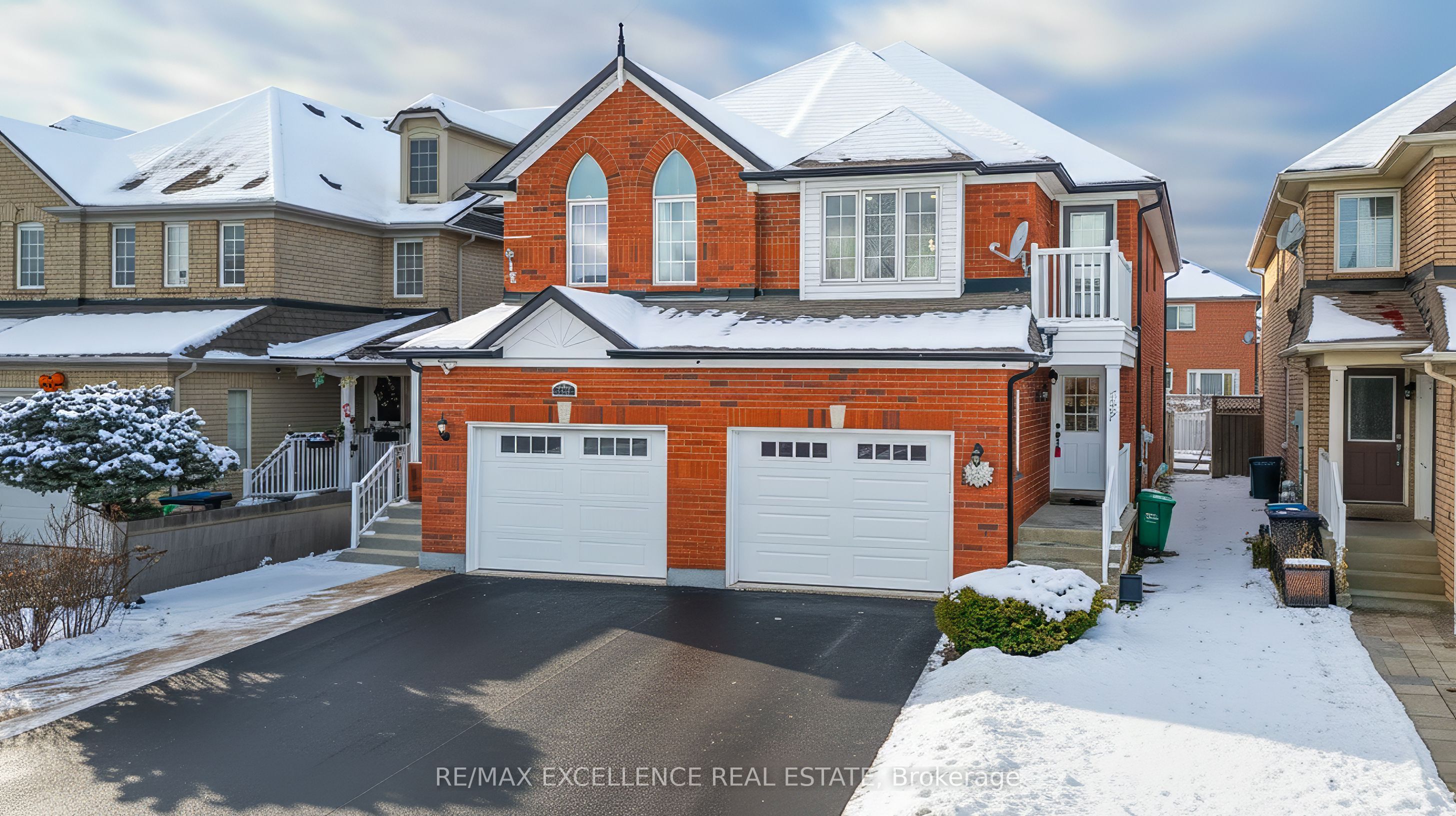 663 Macbeth Hts Property Photo 1
