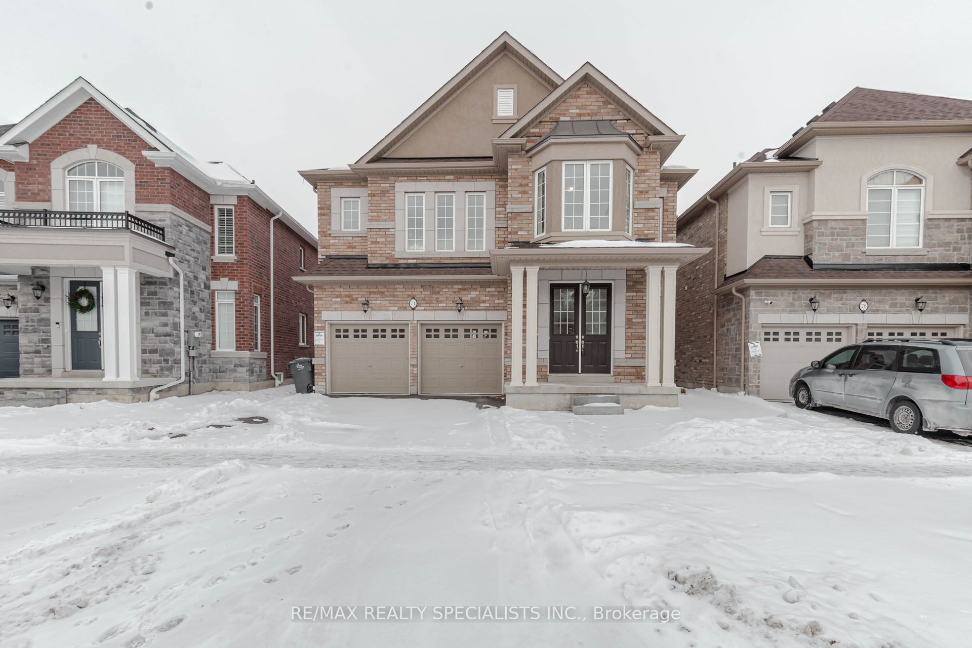 74 Clockwork Drive Upper Property Photo 1
