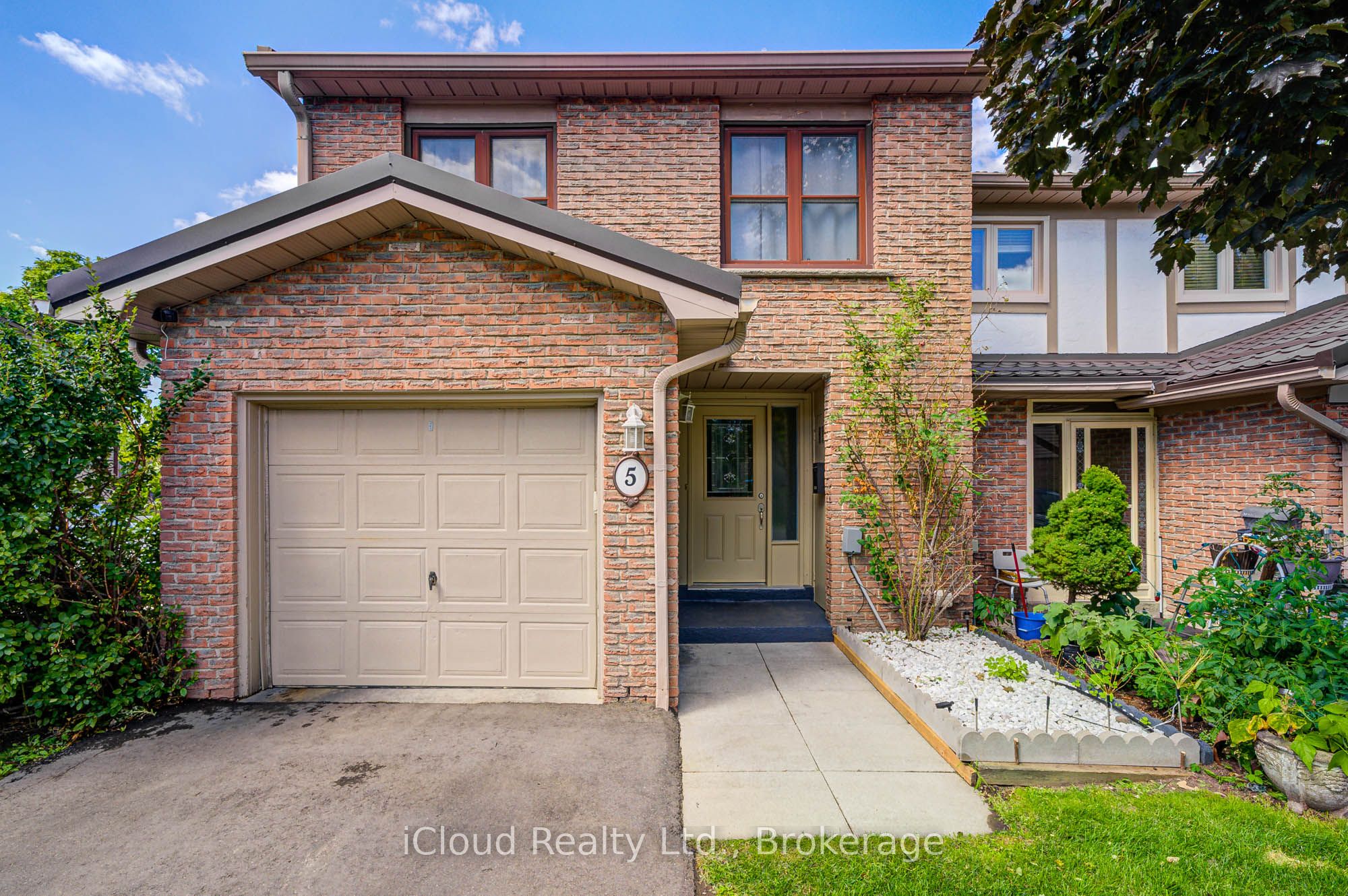 5 Gloucester Place Property Photo 1