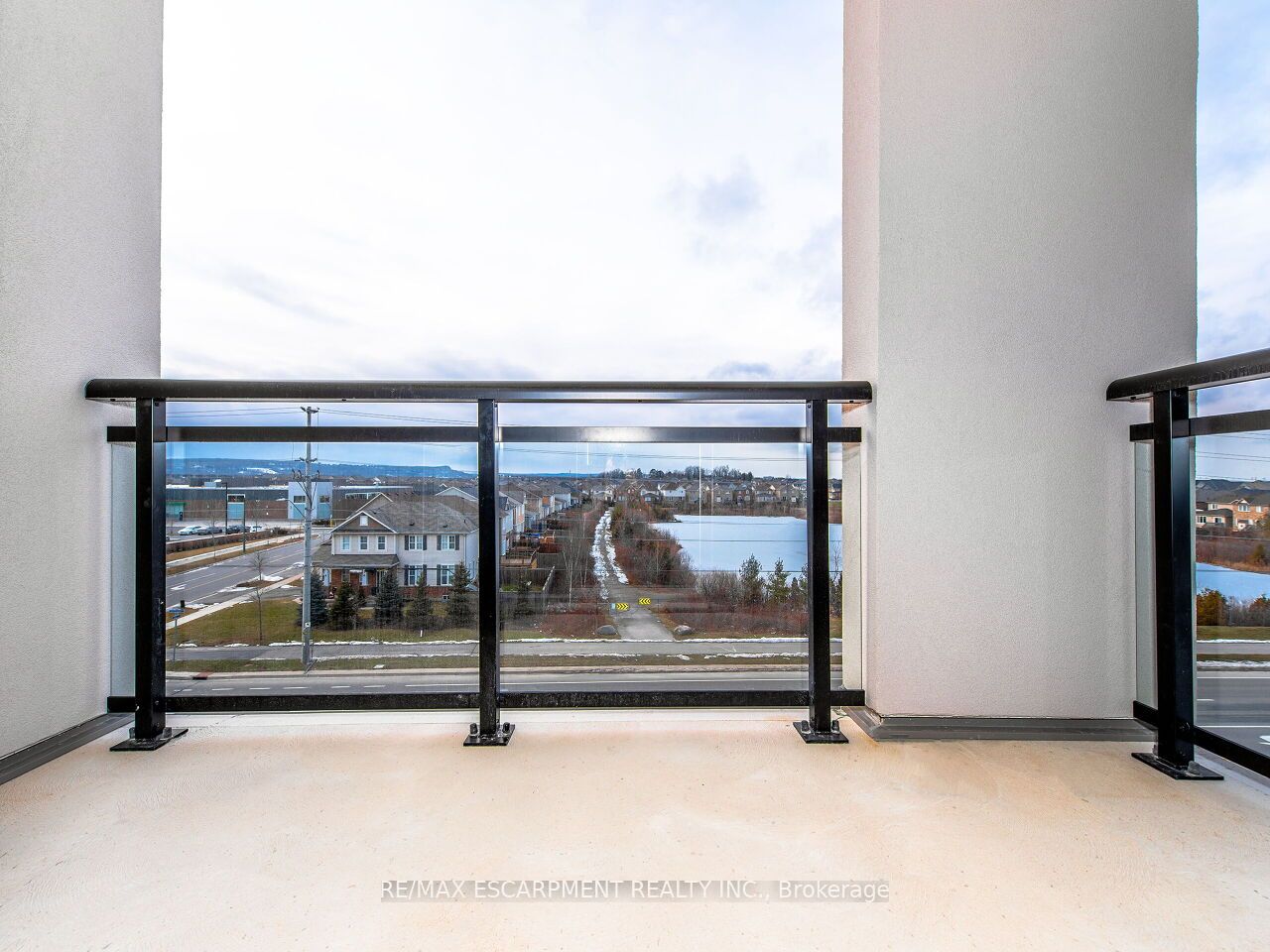 1105 Leger Way Property Photo 25
