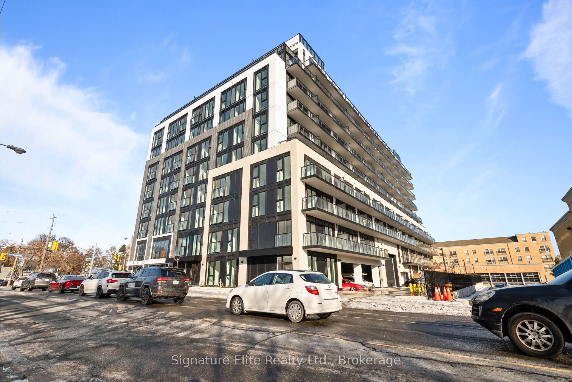 801 The Queensway N/a 1014 Property Photo 26
