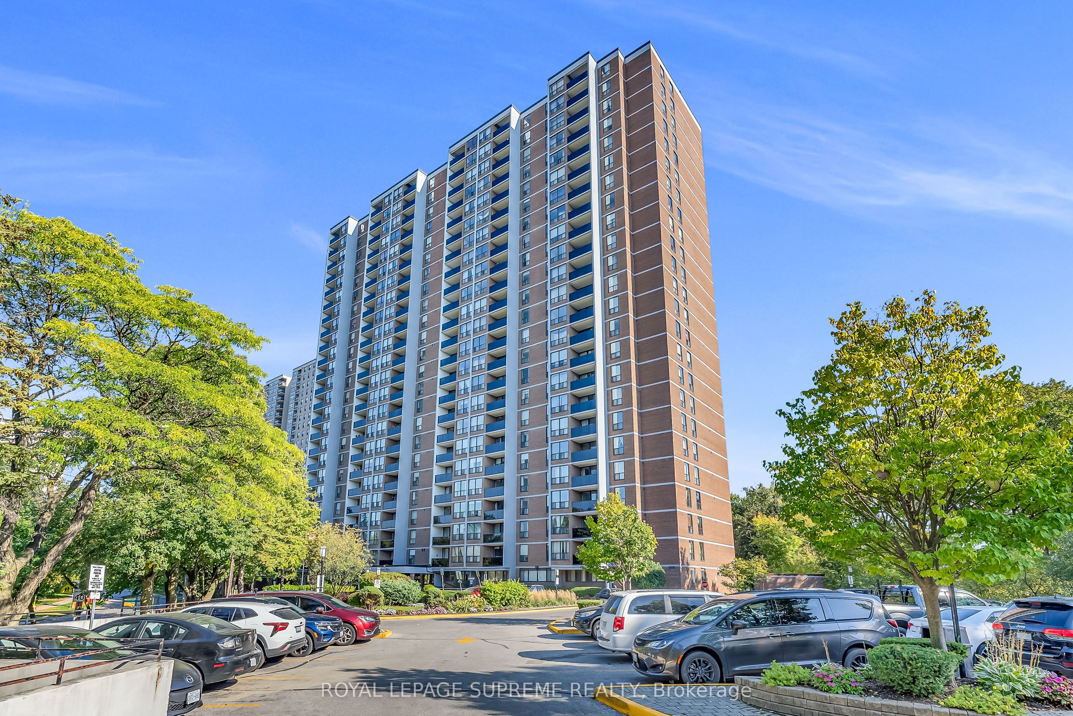 85 Emmett Avenue 1202 Property Photo 1