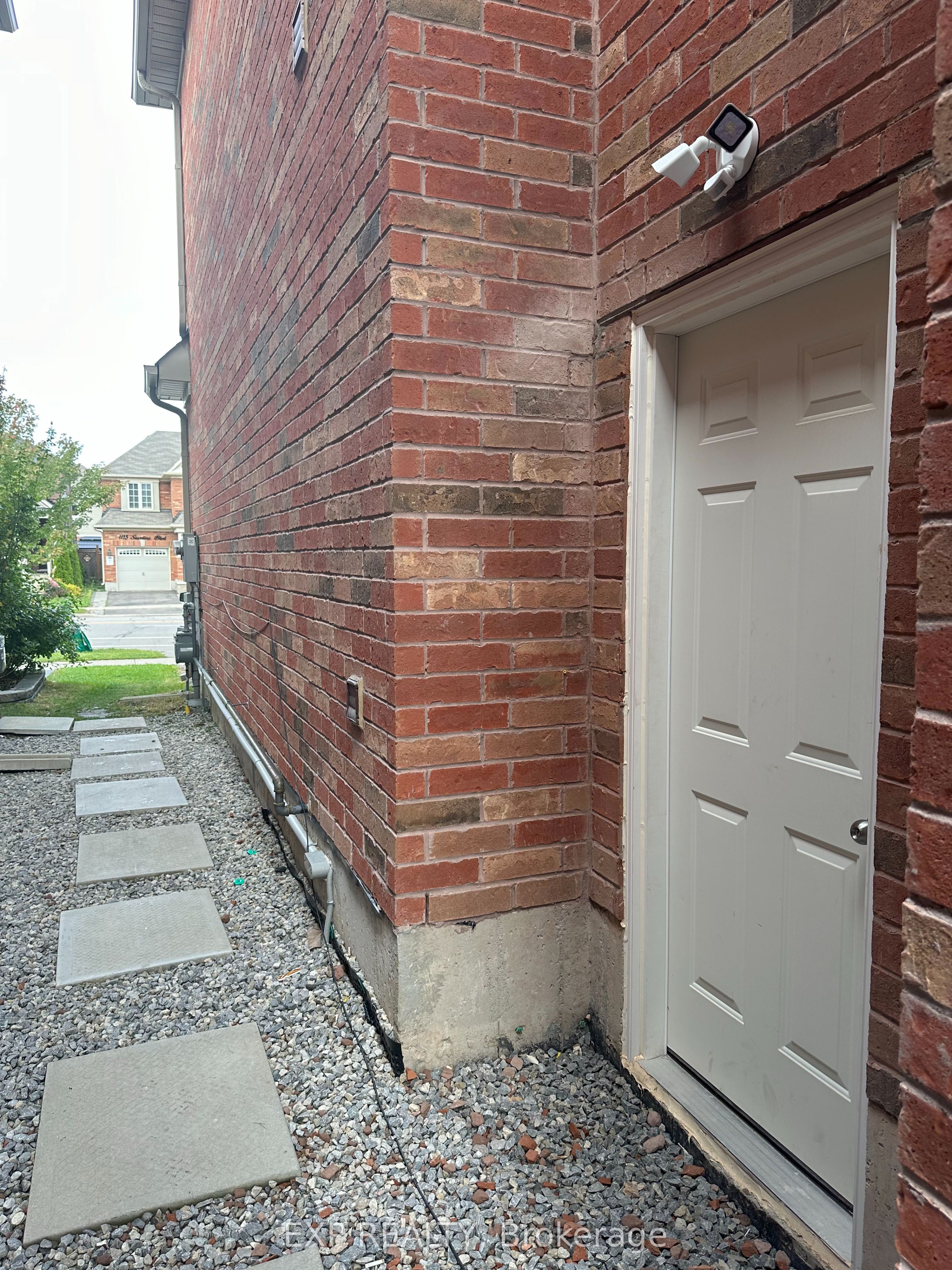 1116 Savoline Blvd Property Photo 1