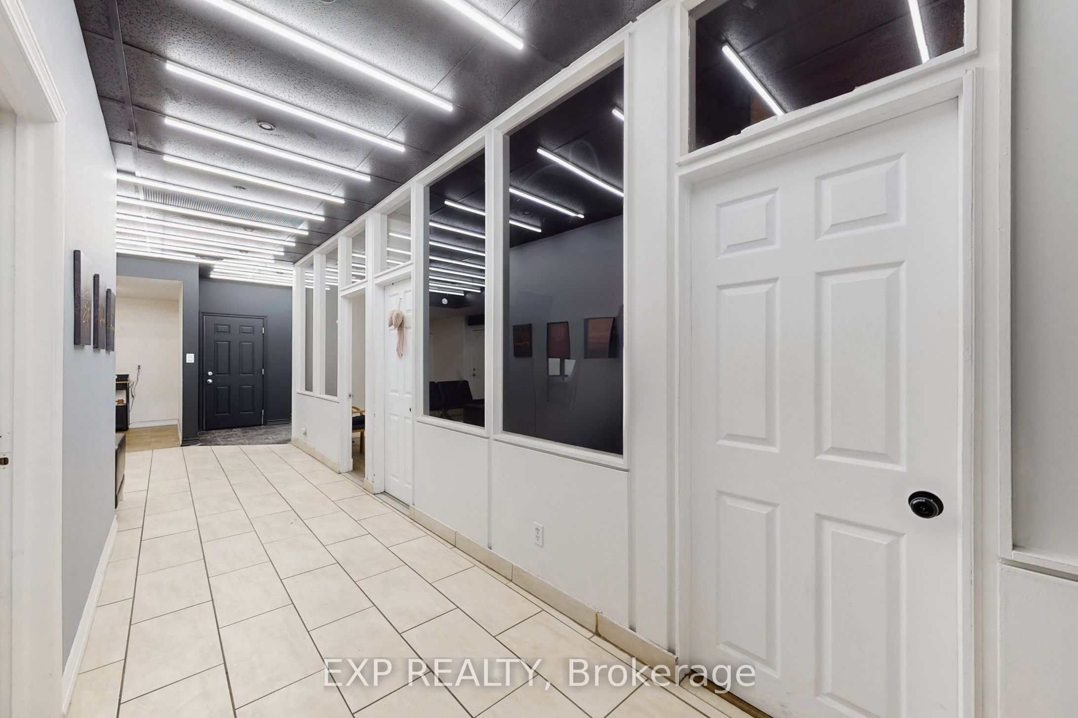 32 Stoffel Drive Property Photo 16