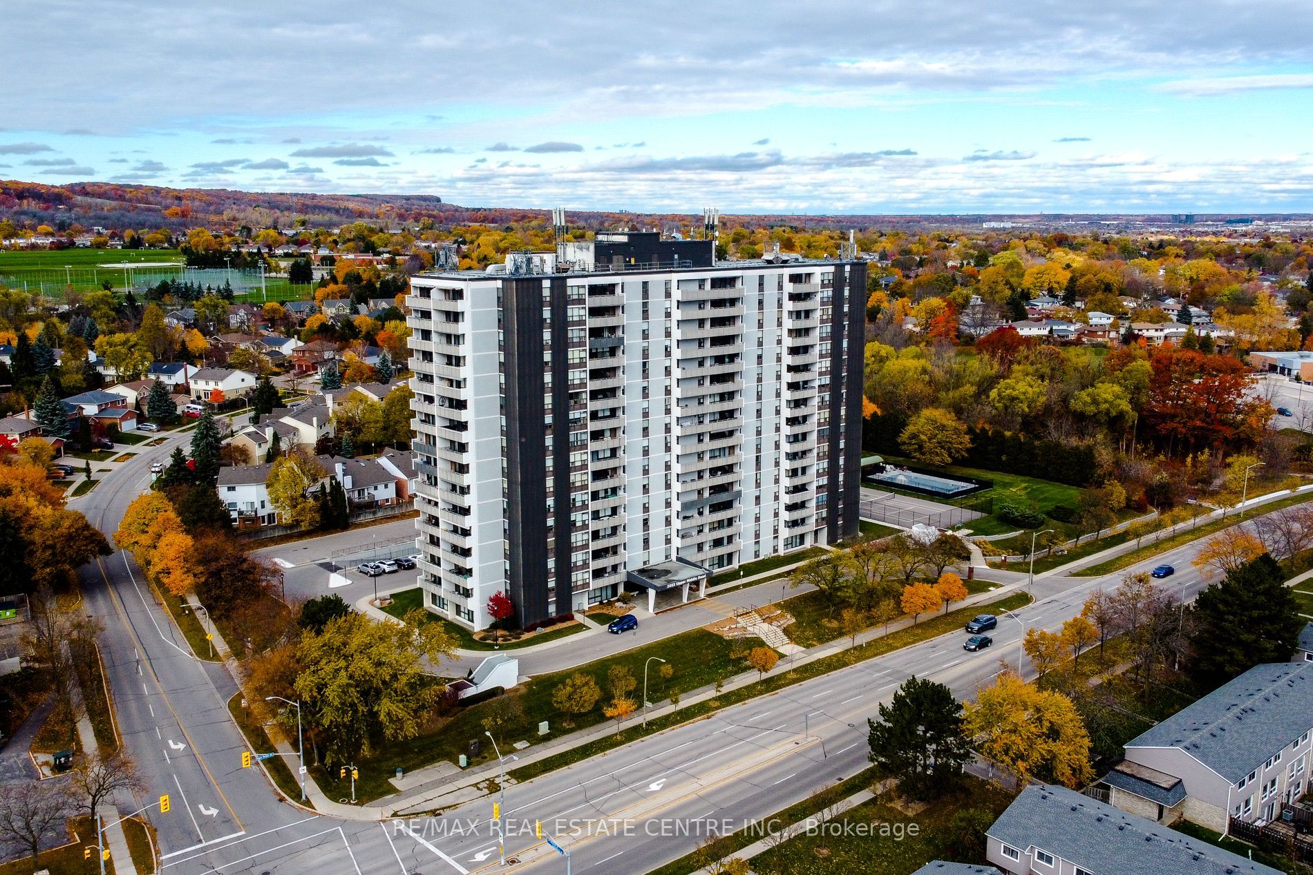 2055 Upper Middle Road 602