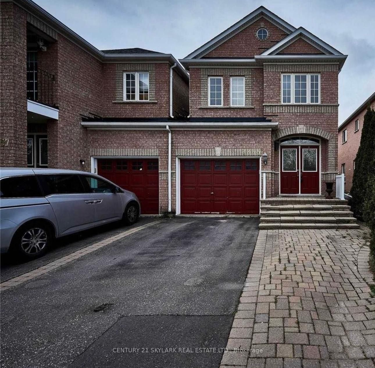 W12643240 Property Photo 1