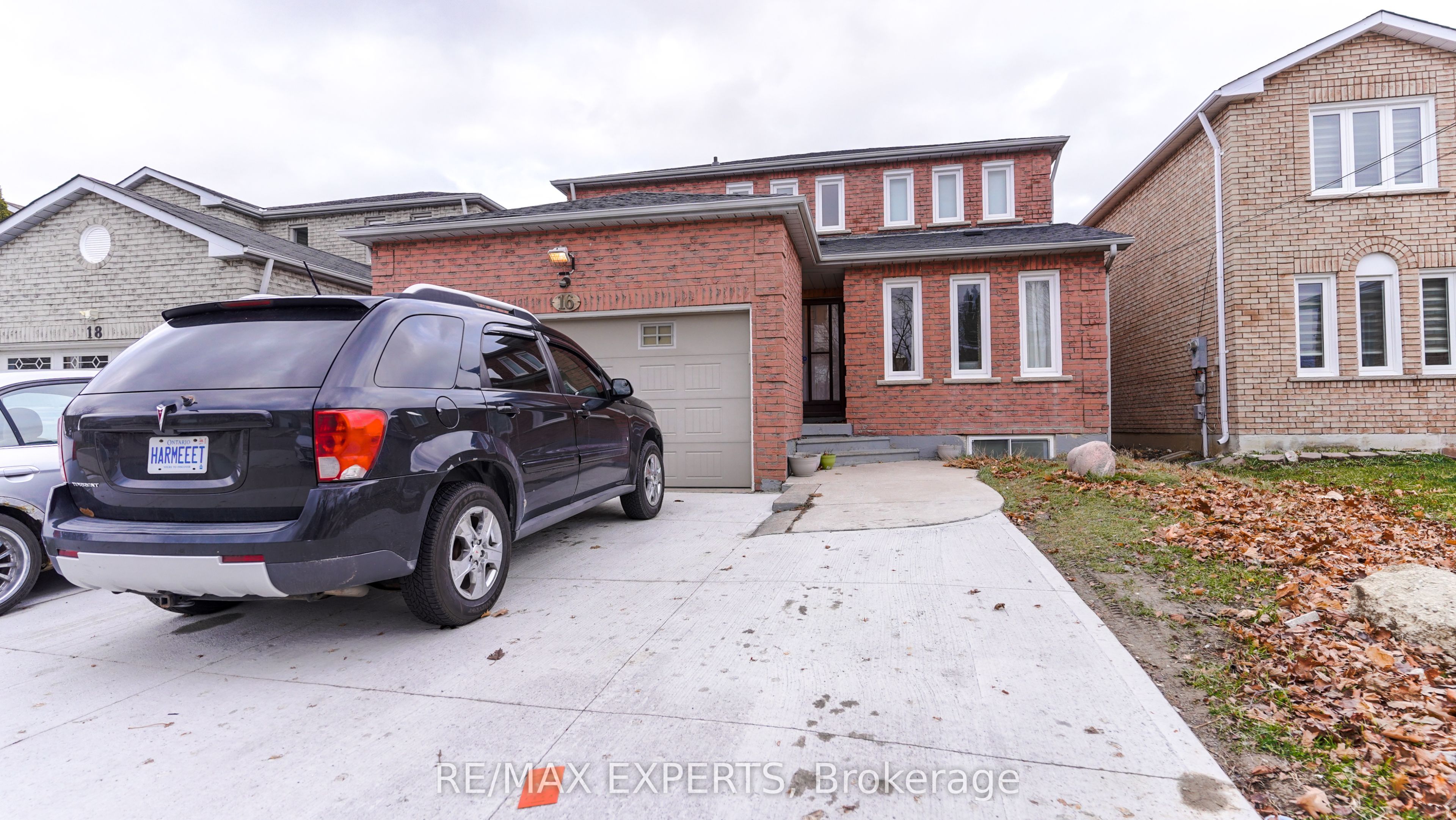 16 Duggan Dr Property Photo 1