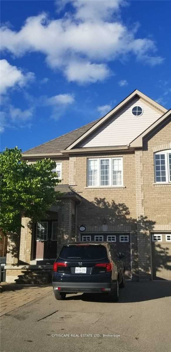 5227 Tresca Trl Property Photo 1