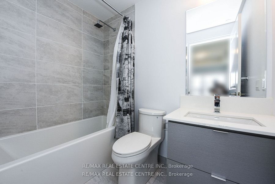 36 Elm Drive W 3209 Property Photo 15