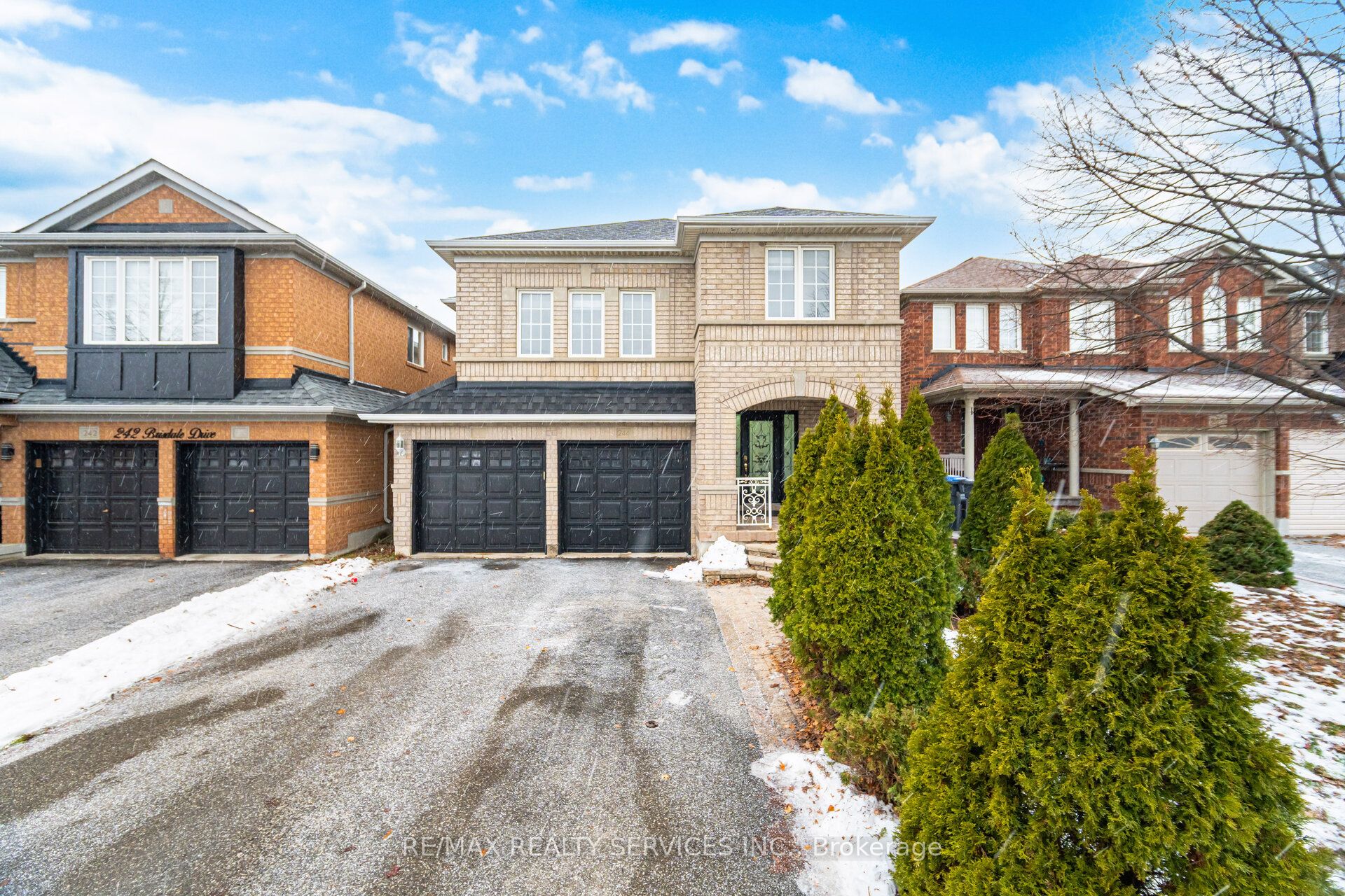 244 Brisdale Dr Property Photo 1